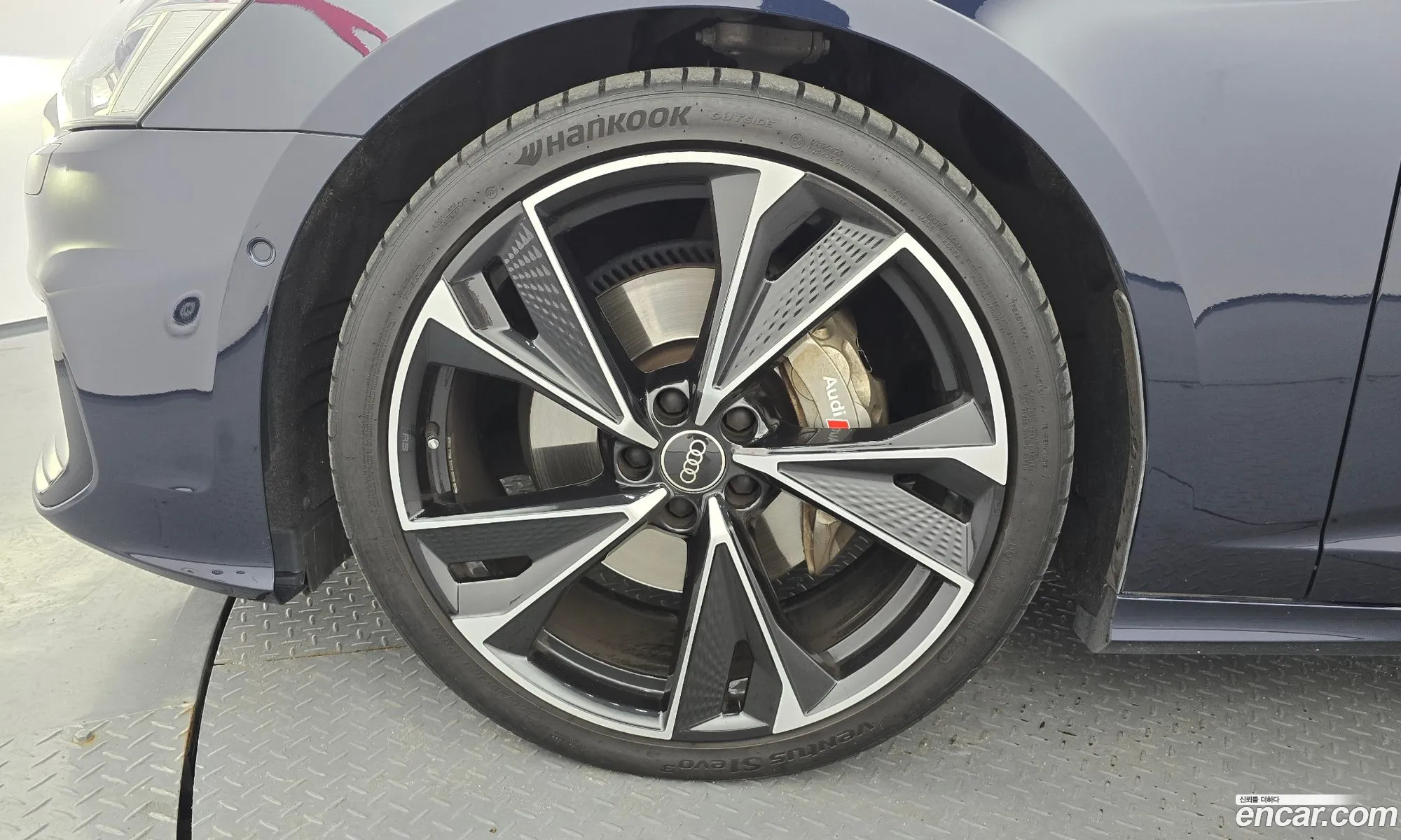 Audi A6 2023 WAUZZZF29PN014337 — 26