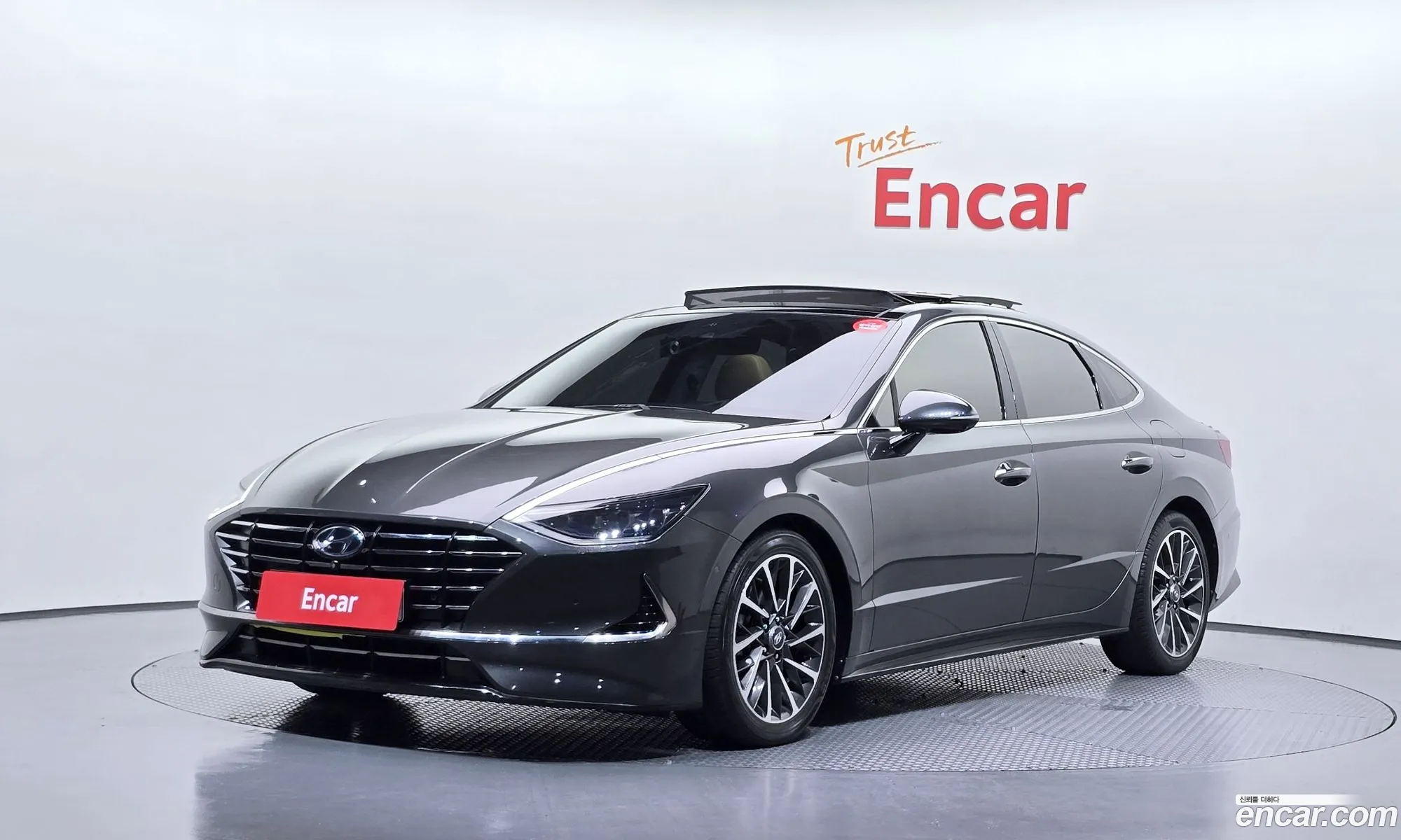 Hyundai Sonata 2019 KMHL241EBLA024083 — 3