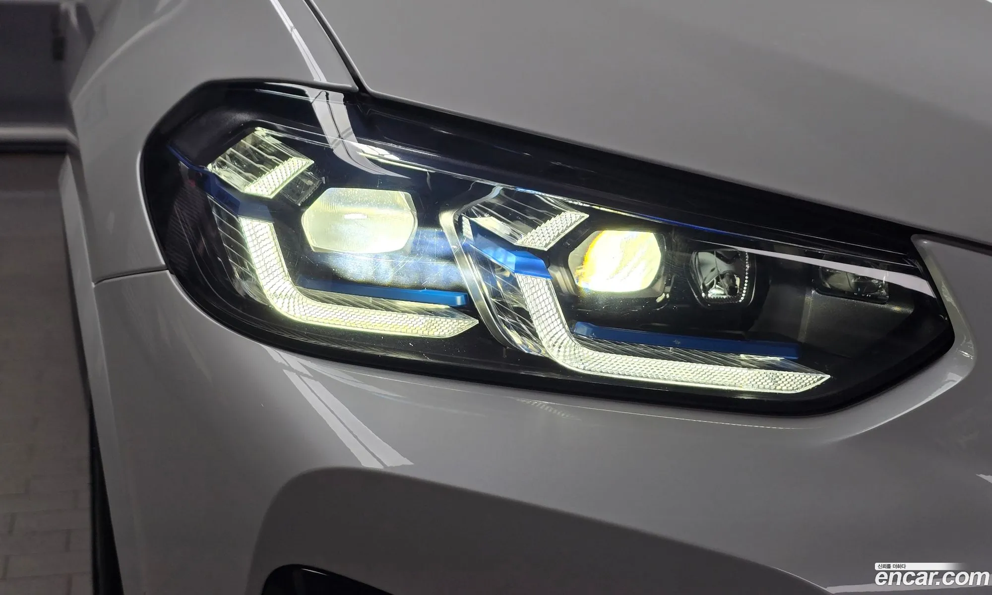 BMW iX3 2024 WBY41DU07RSF96310 — 18