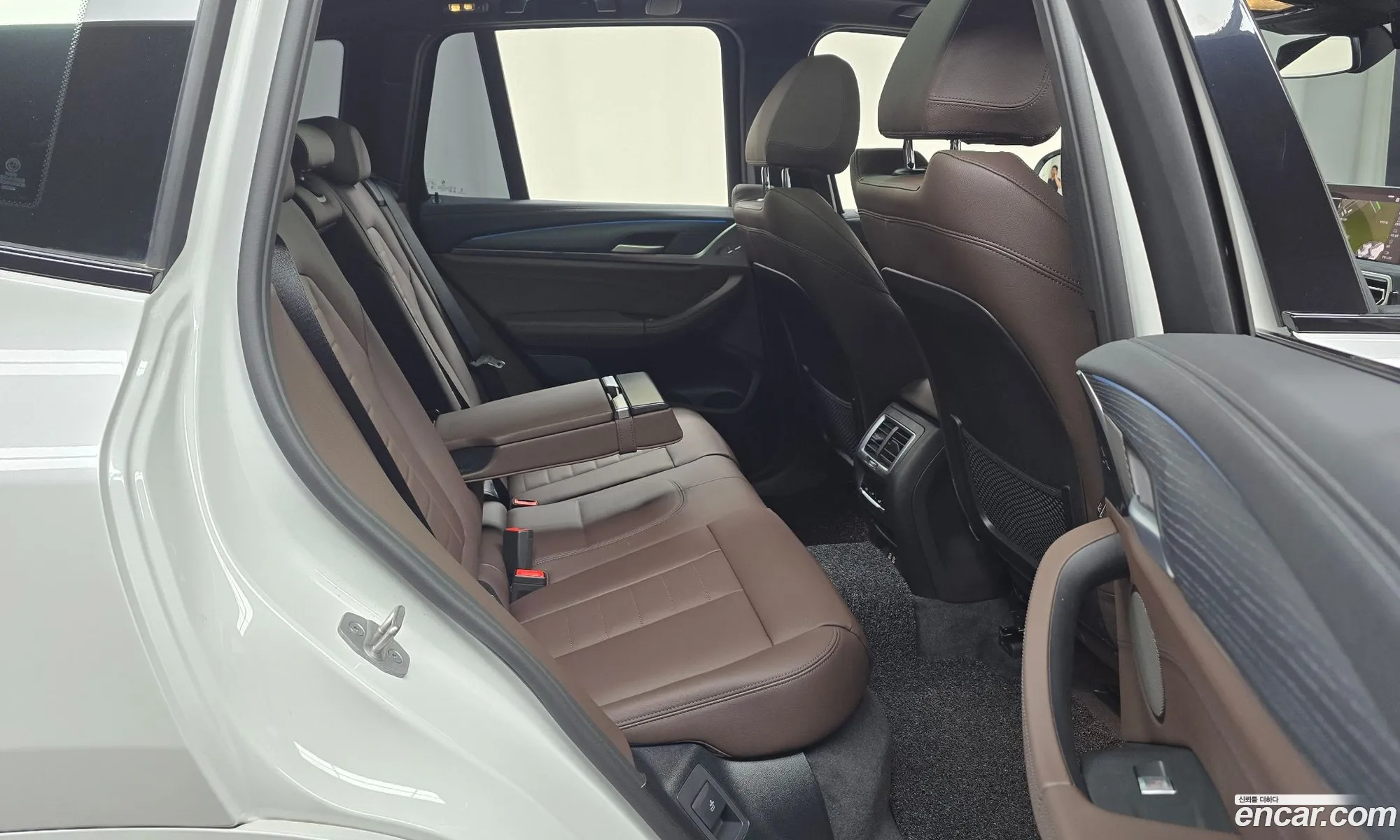 BMW iX3 2024 WBY41DU07RSF96310 — 9