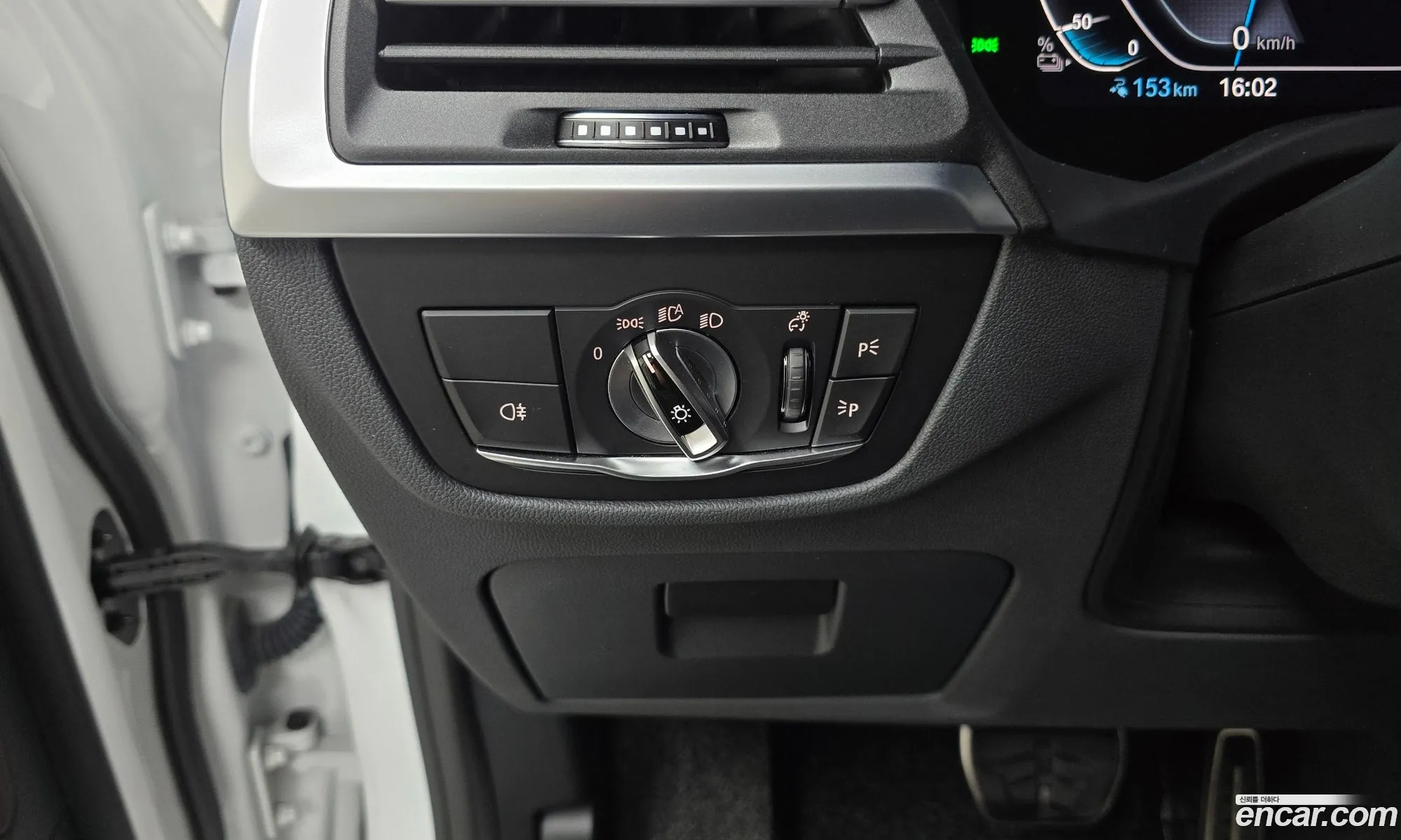 BMW iX3 2024 WBY41DU07RSF96310 — 3