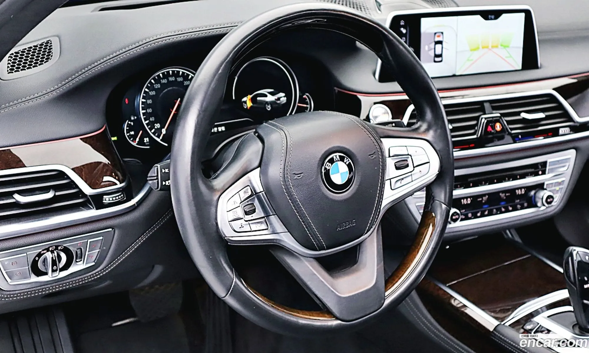 BMW 7 Series 2016 — 12