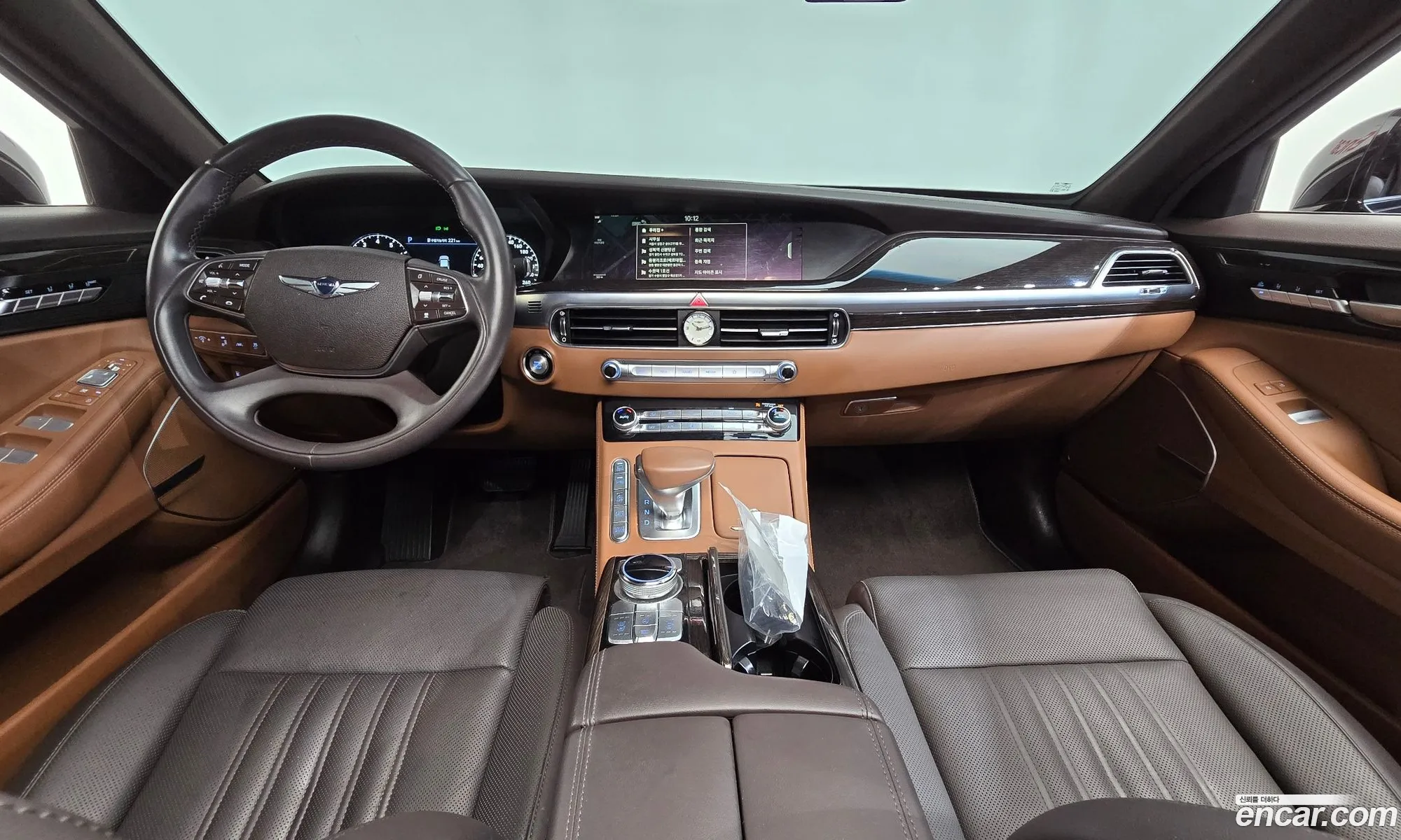 Genesis G90 2019 — 2