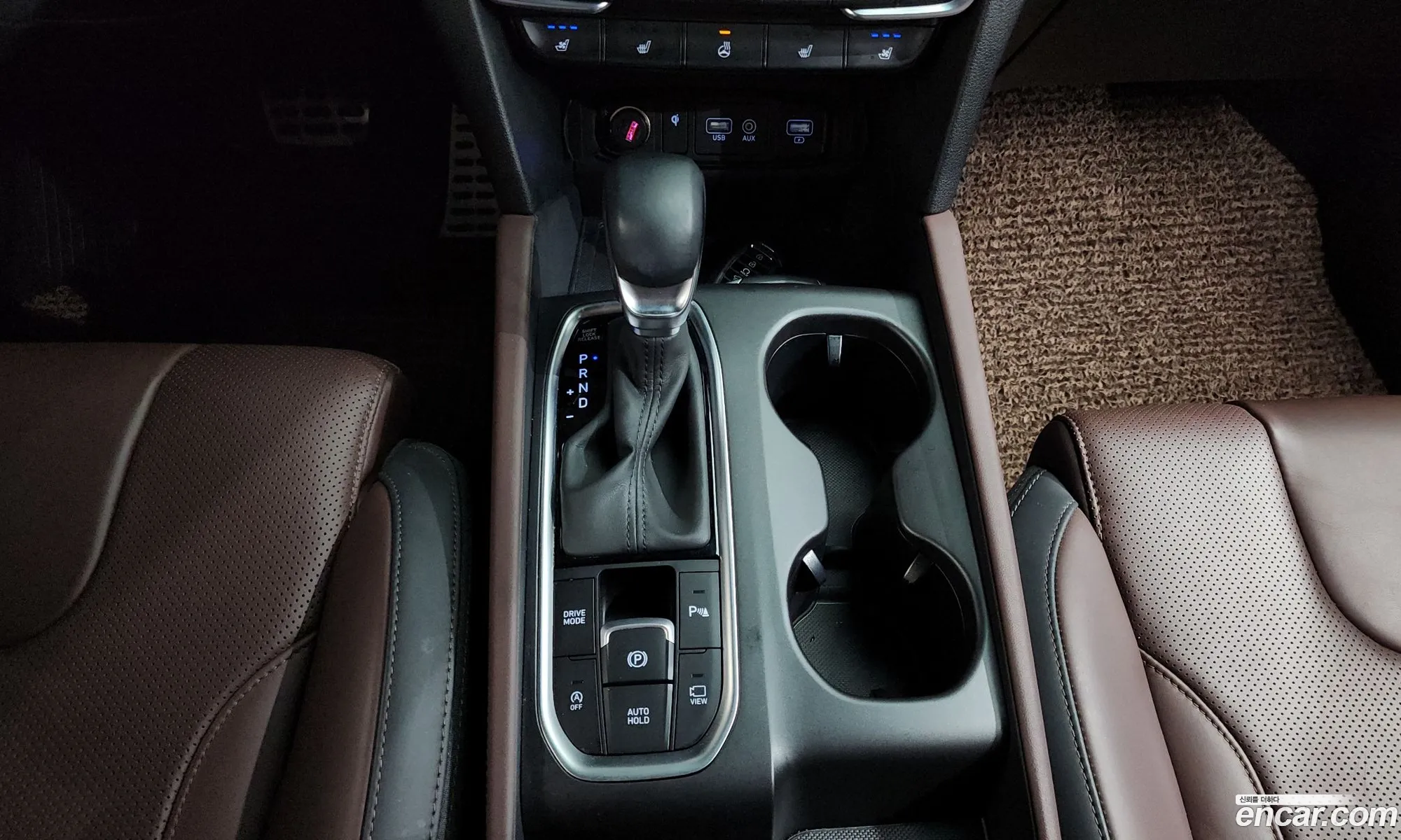Hyundai Santa Fe TM 2019 KMHS581CBLU203677 — 3