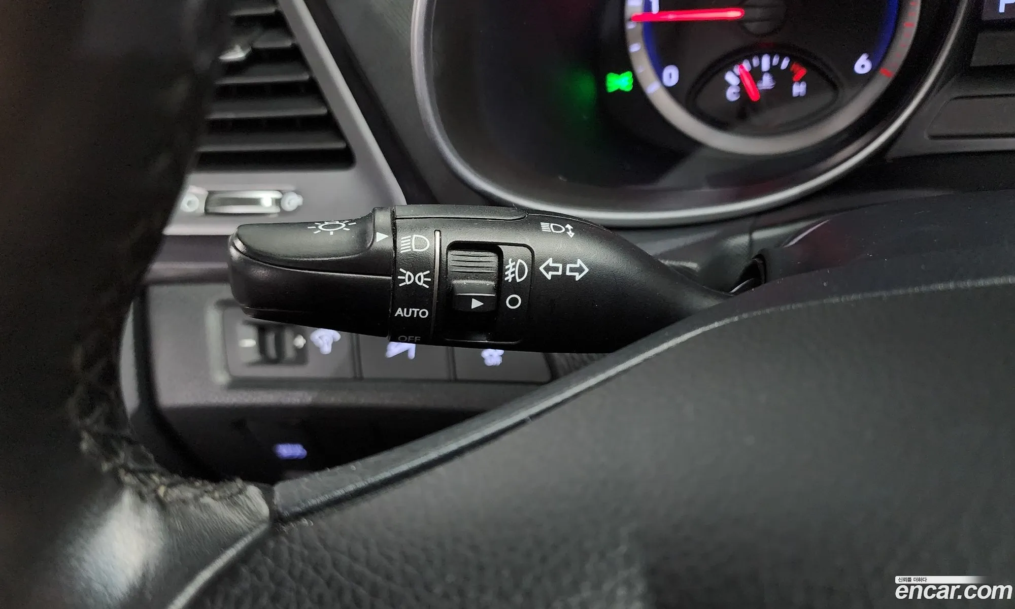 Hyundai Santa Fe DM 2015 — 16