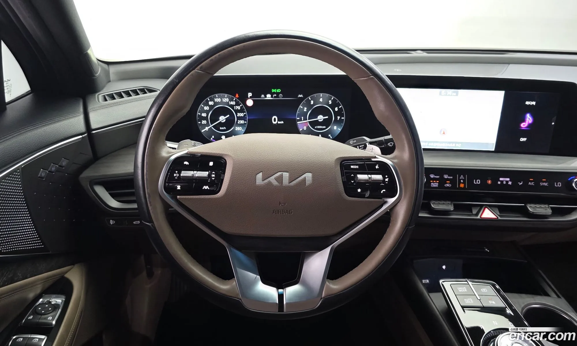 Kia K8 2021 KNAM241BBNA014061 — 16