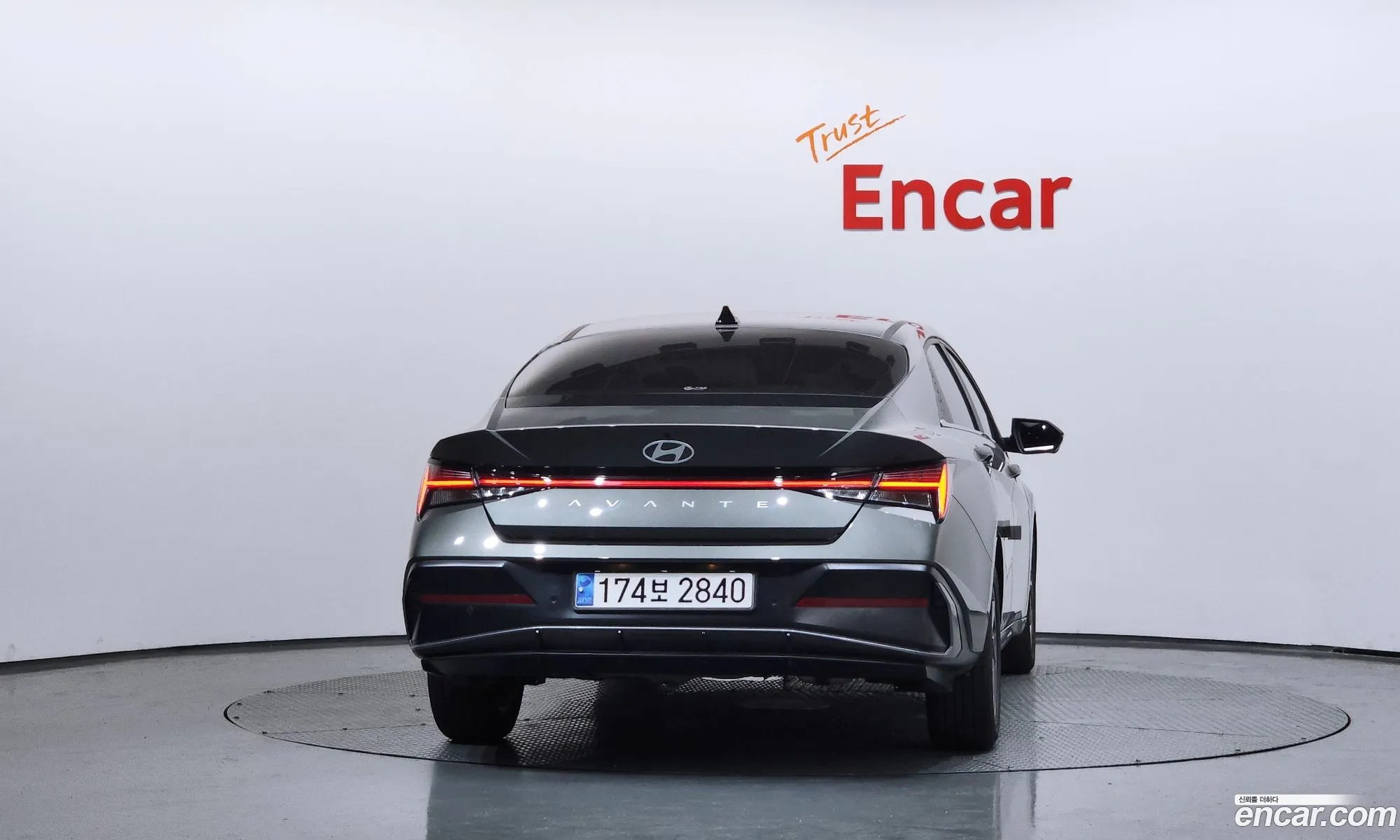 Hyundai Elantra 2024 — 11
