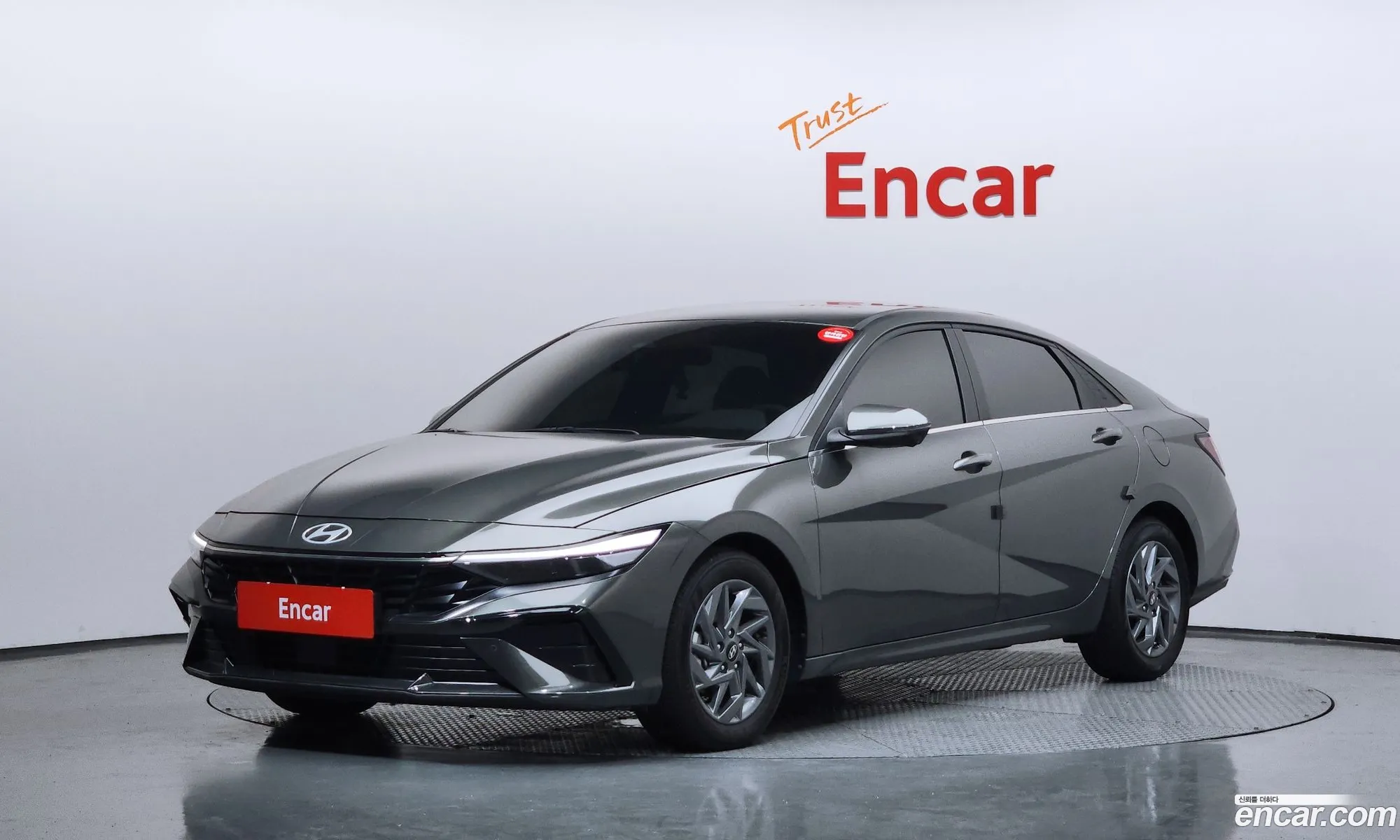 Hyundai Elantra 2024 — 10