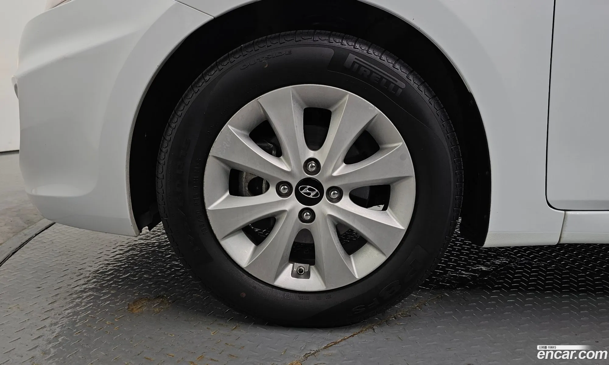 Hyundai Accent 2016 KMHCT41BEHU167559 — 7