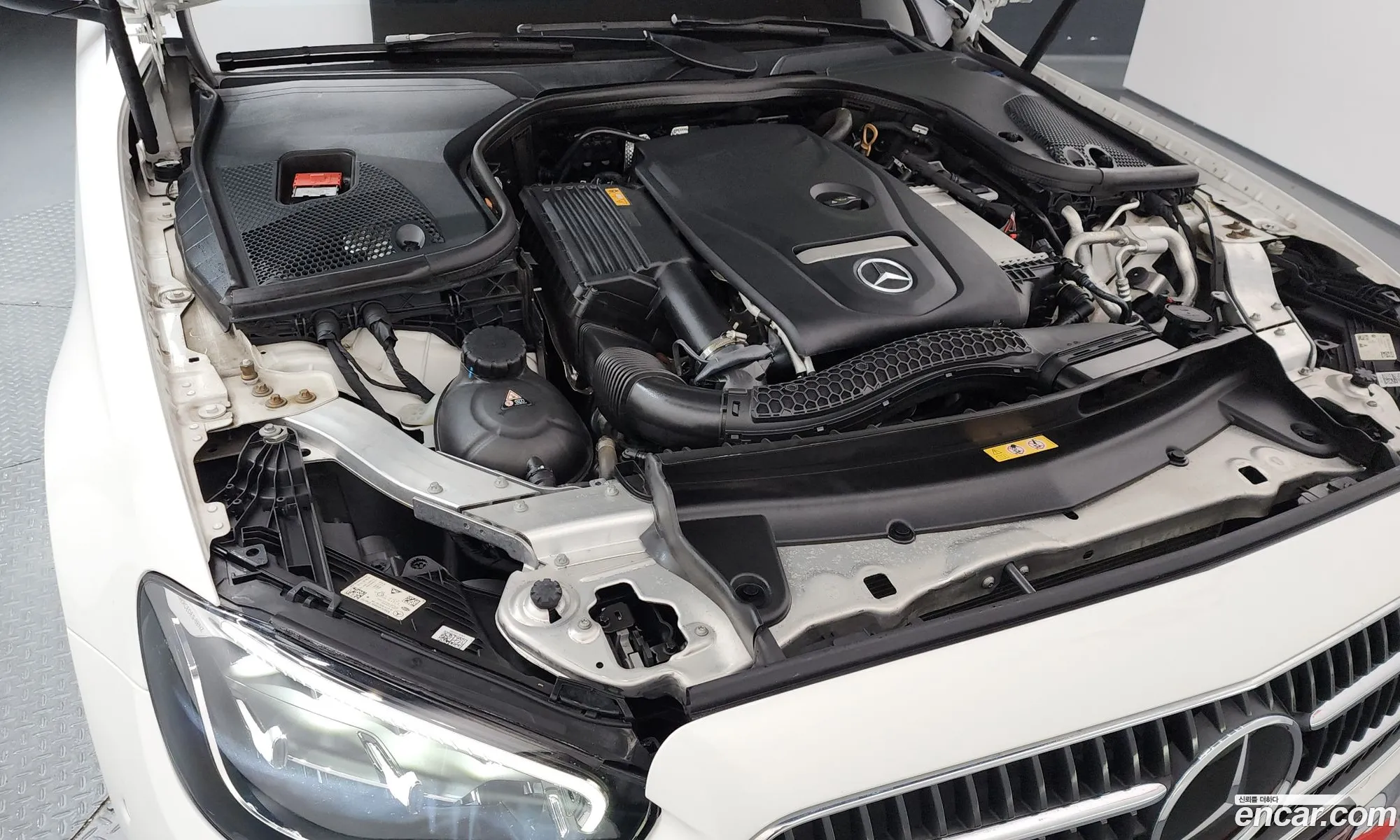 Mercedes-Benz E-Class W213 2020 W1KZF4FB8MA890730 — 26