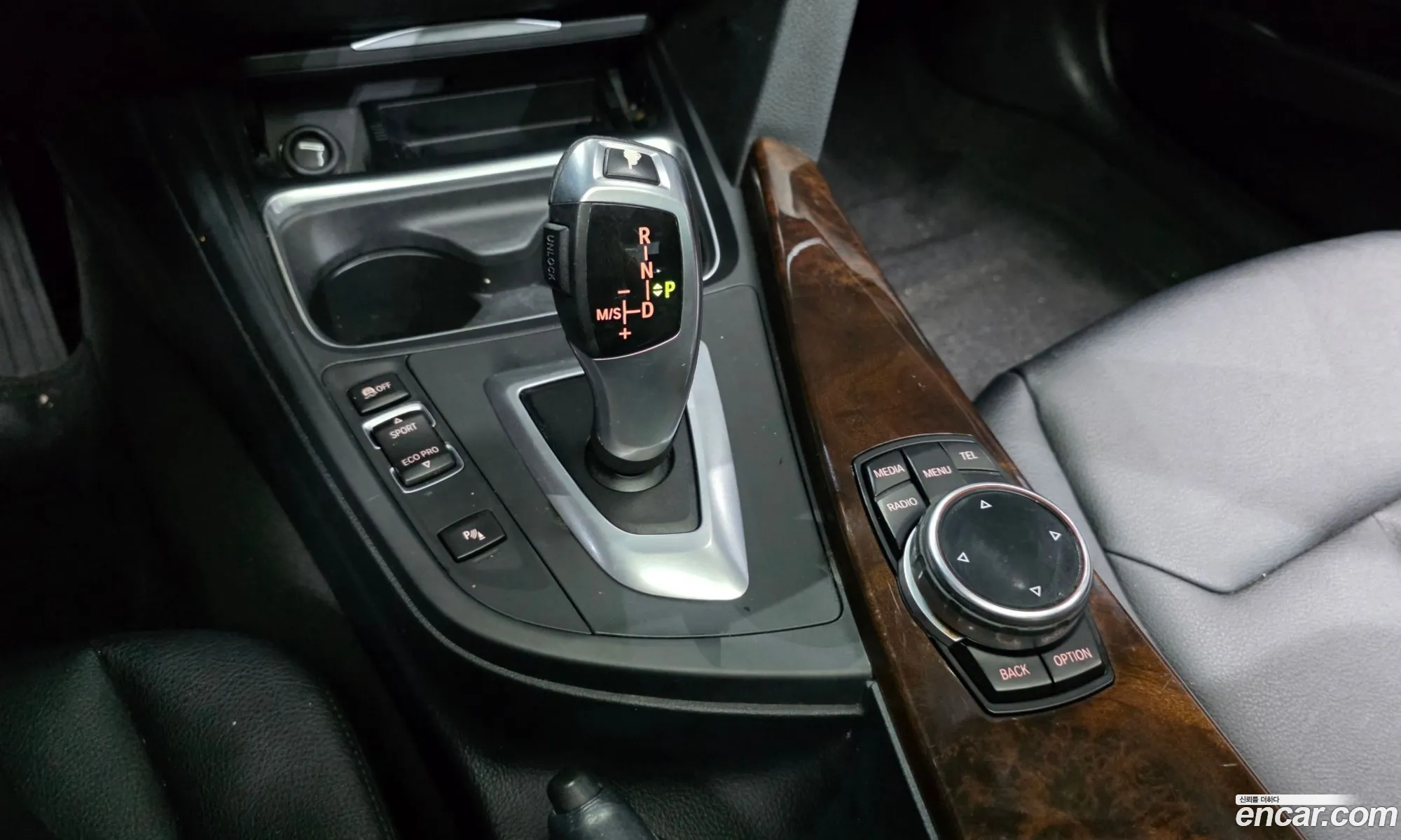 BMW 3 Series 2014 WBA3B1102EK094032 — 30