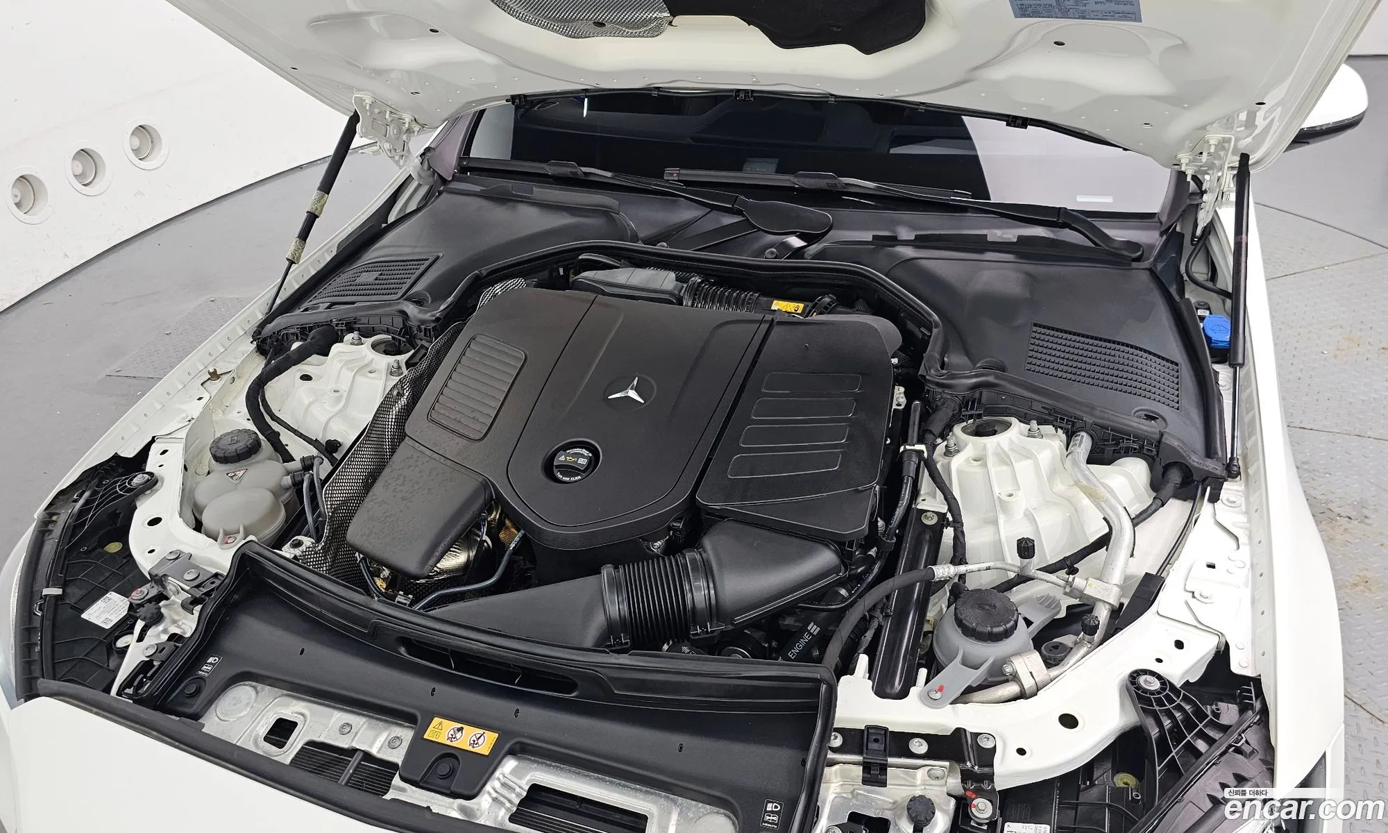 Mercedes-Benz C-Class W206 2023 — 16