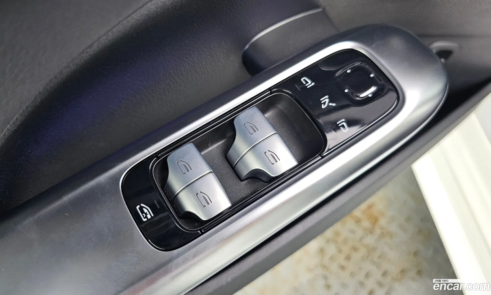 Mercedes-Benz C-Class W206 2023 — 22
