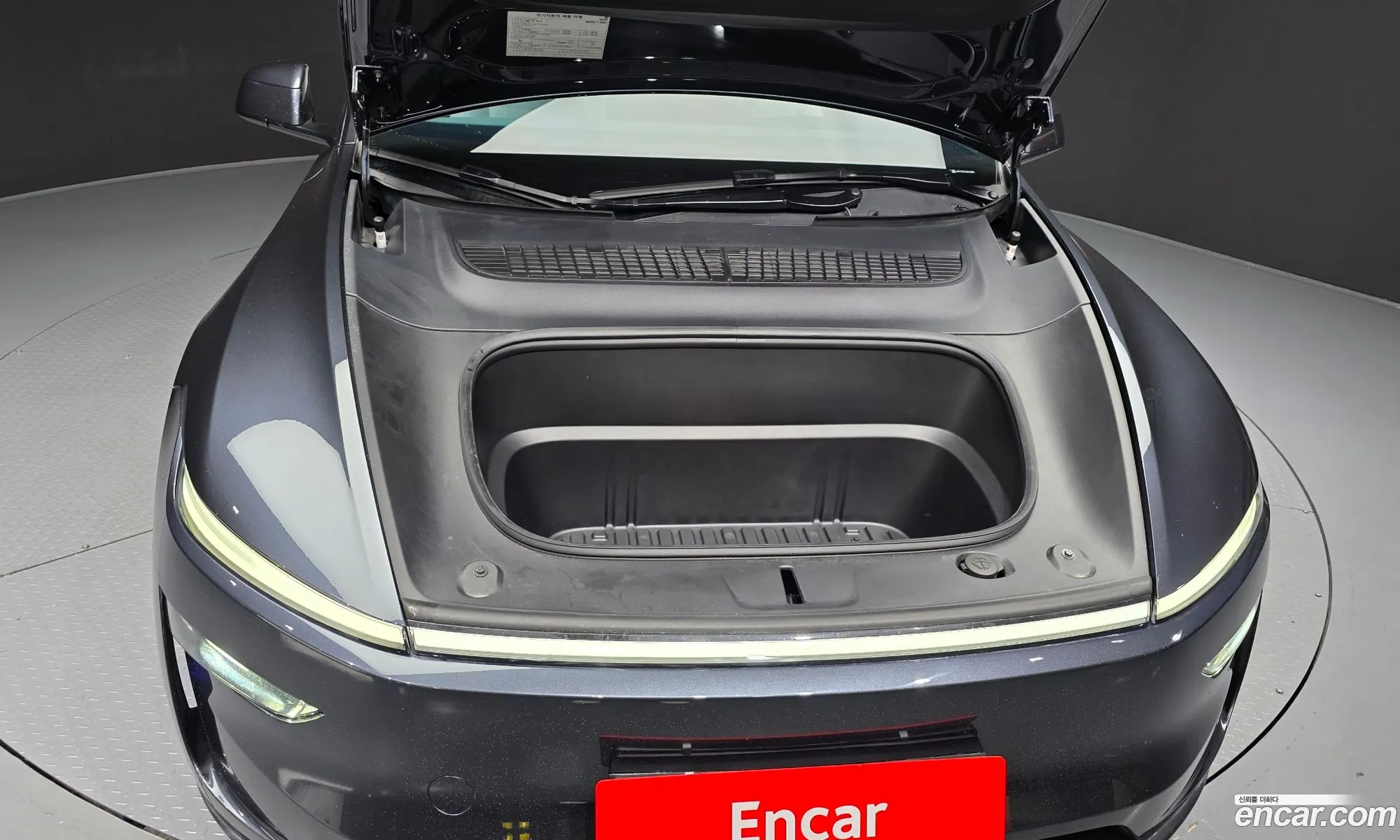 Tesla Model Y 2025 LRWYGCFJ3SC122849 — 26