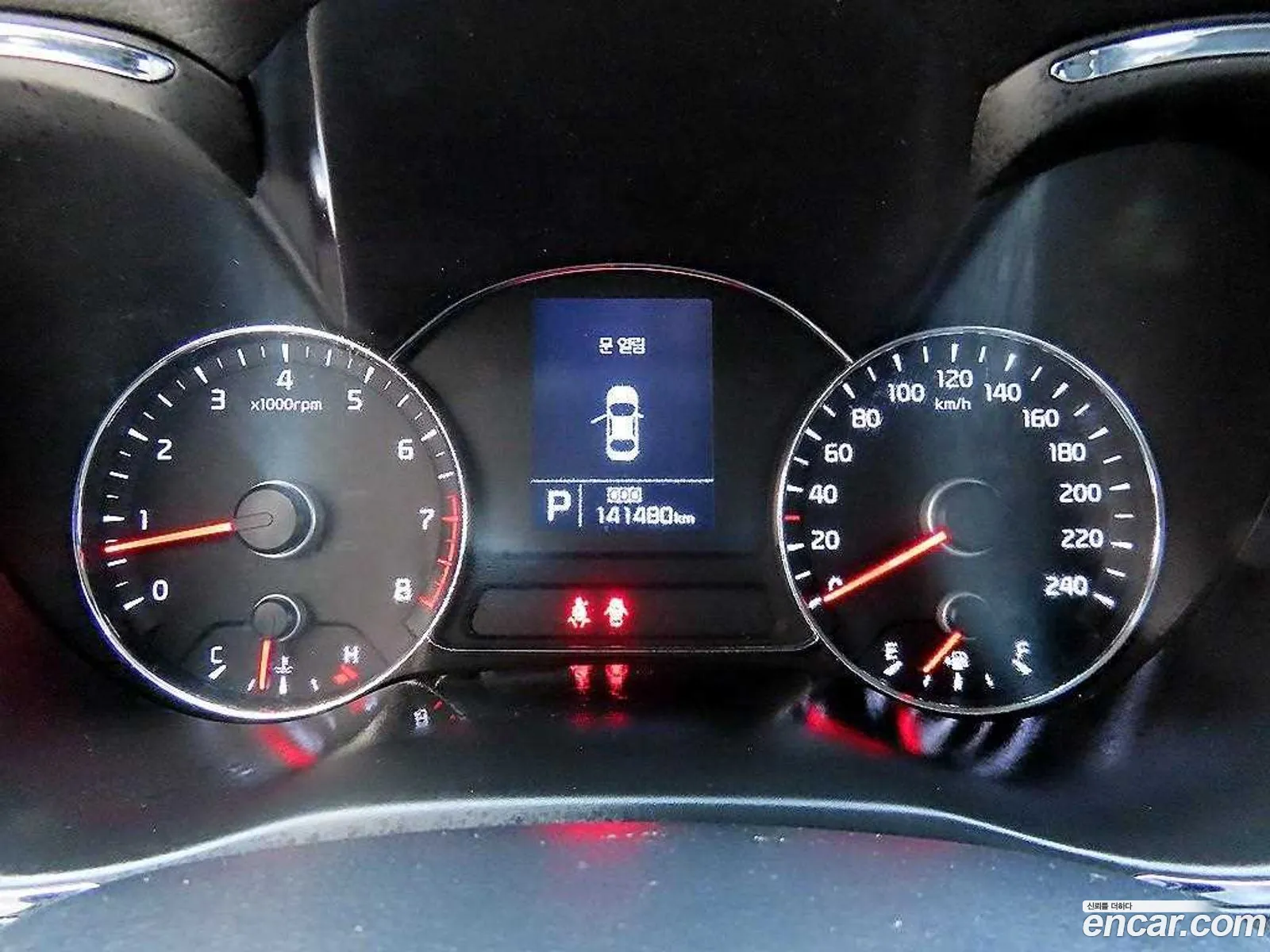 Kia K3 2014 — 14