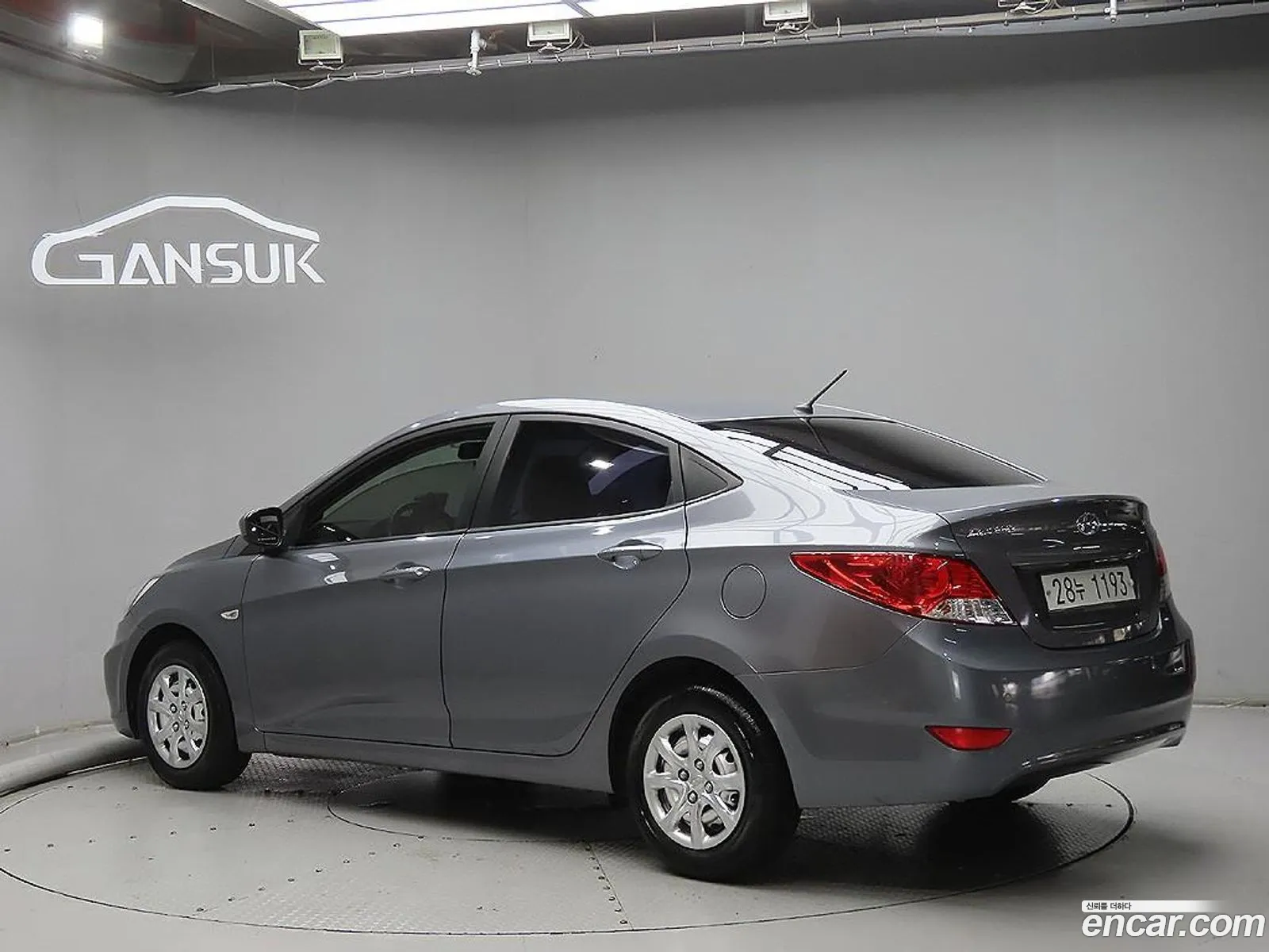 Hyundai Accent 2013 — 2