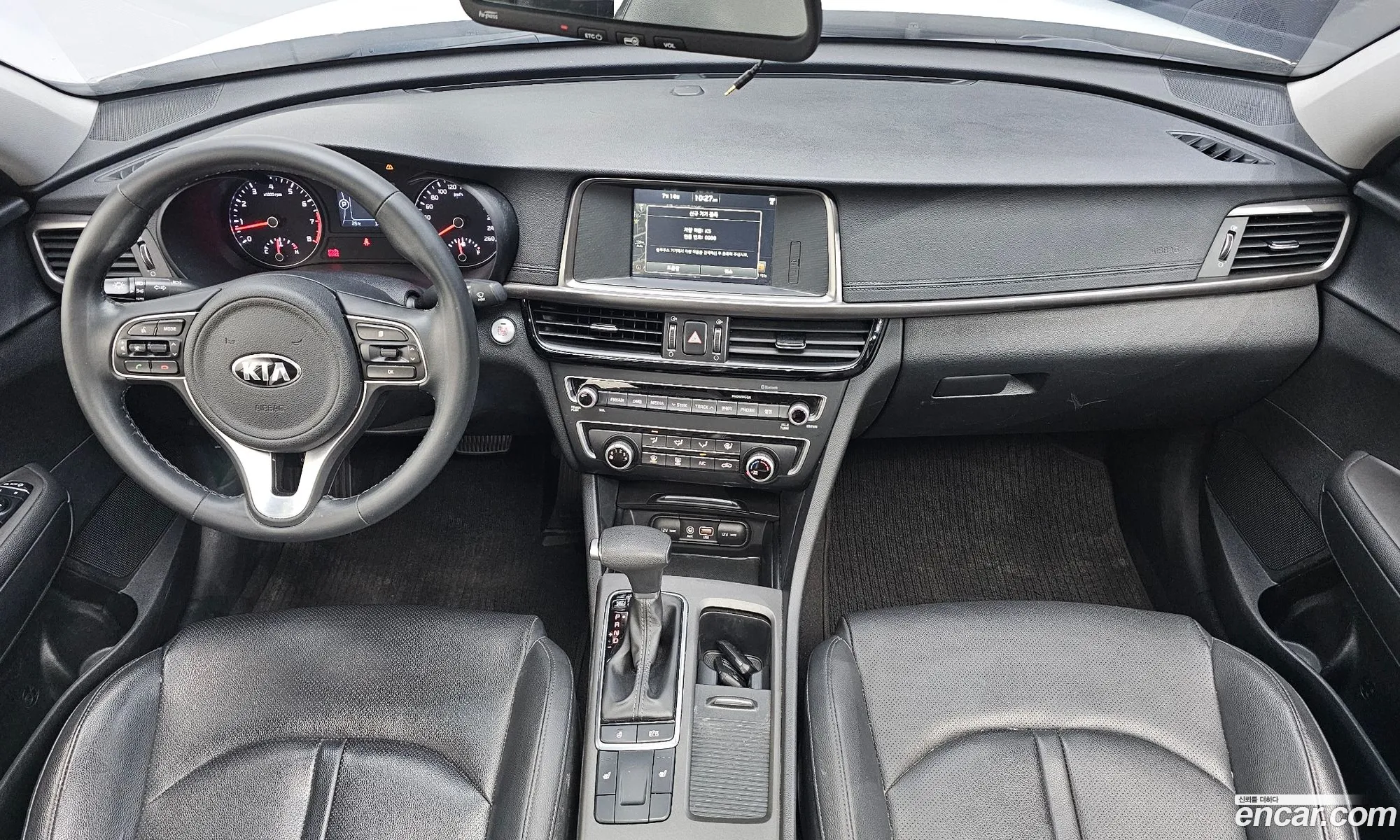 Kia K5 2017 KNAGT416BHA171336 — 14