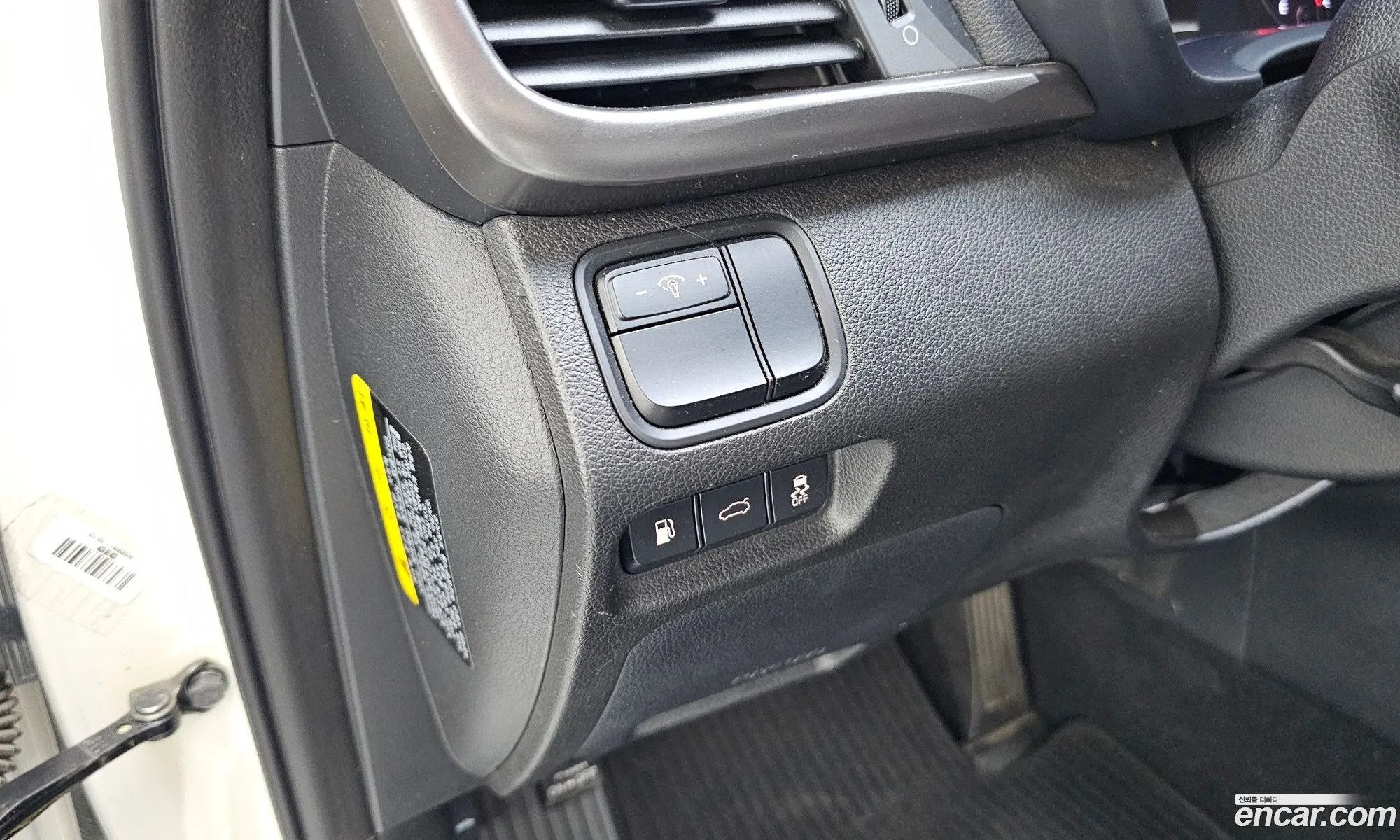 Kia K5 2017 KNAGT416BHA171336 — 16