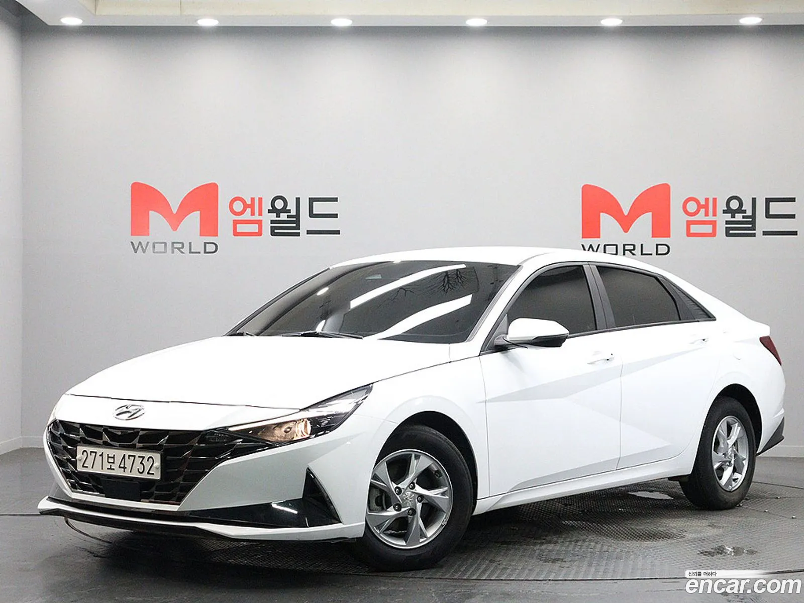 Hyundai Elantra 2021 — 2