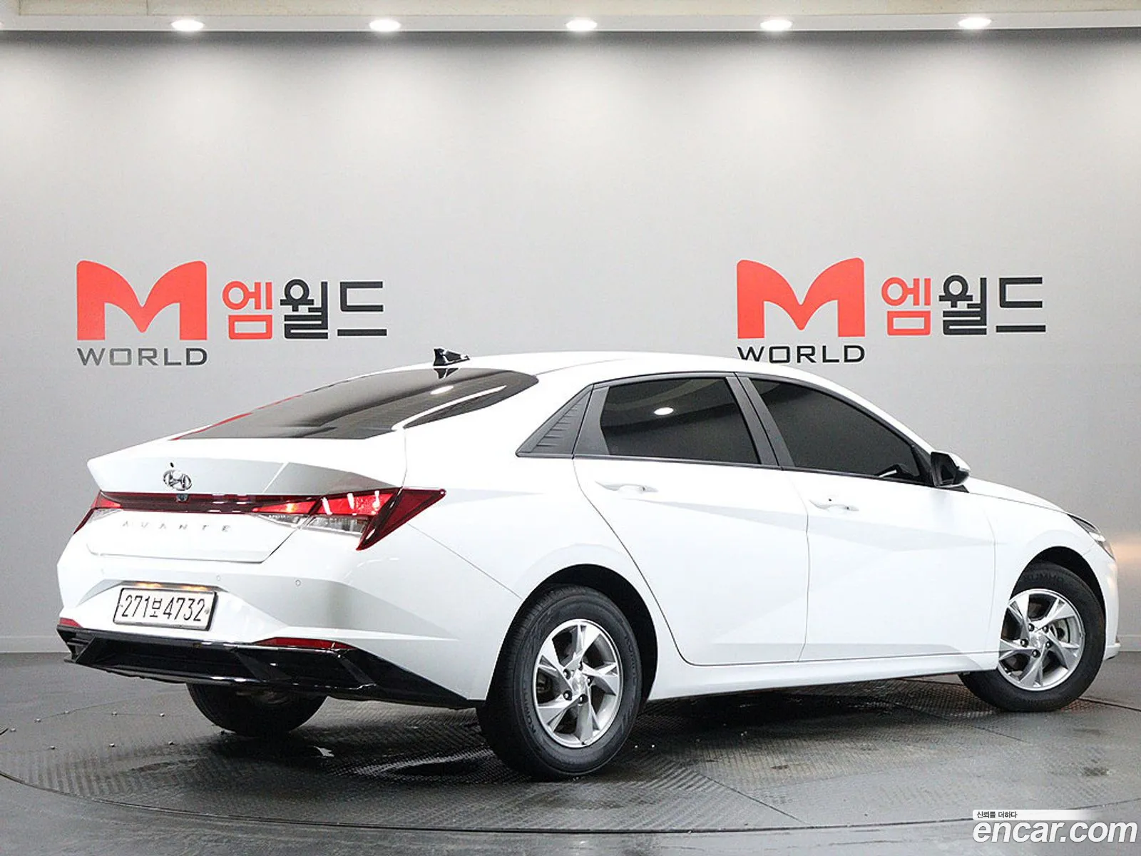 Hyundai Elantra 2021 — 4