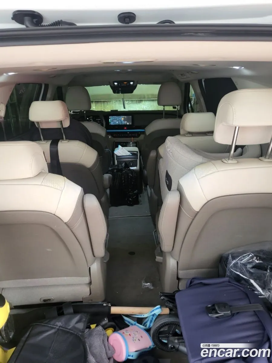 Kia Carnival 2025 — 2