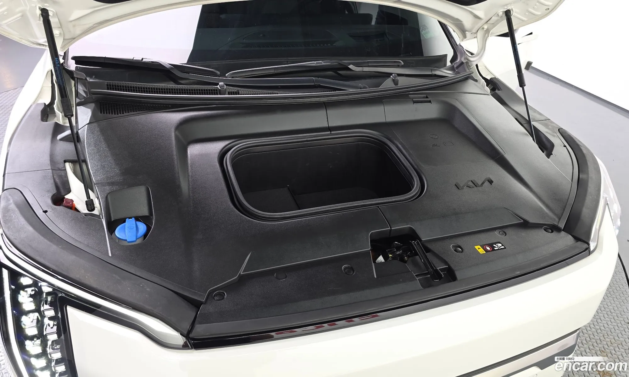 Kia EV3 2025 KNAFC81AFSS003722 — 14