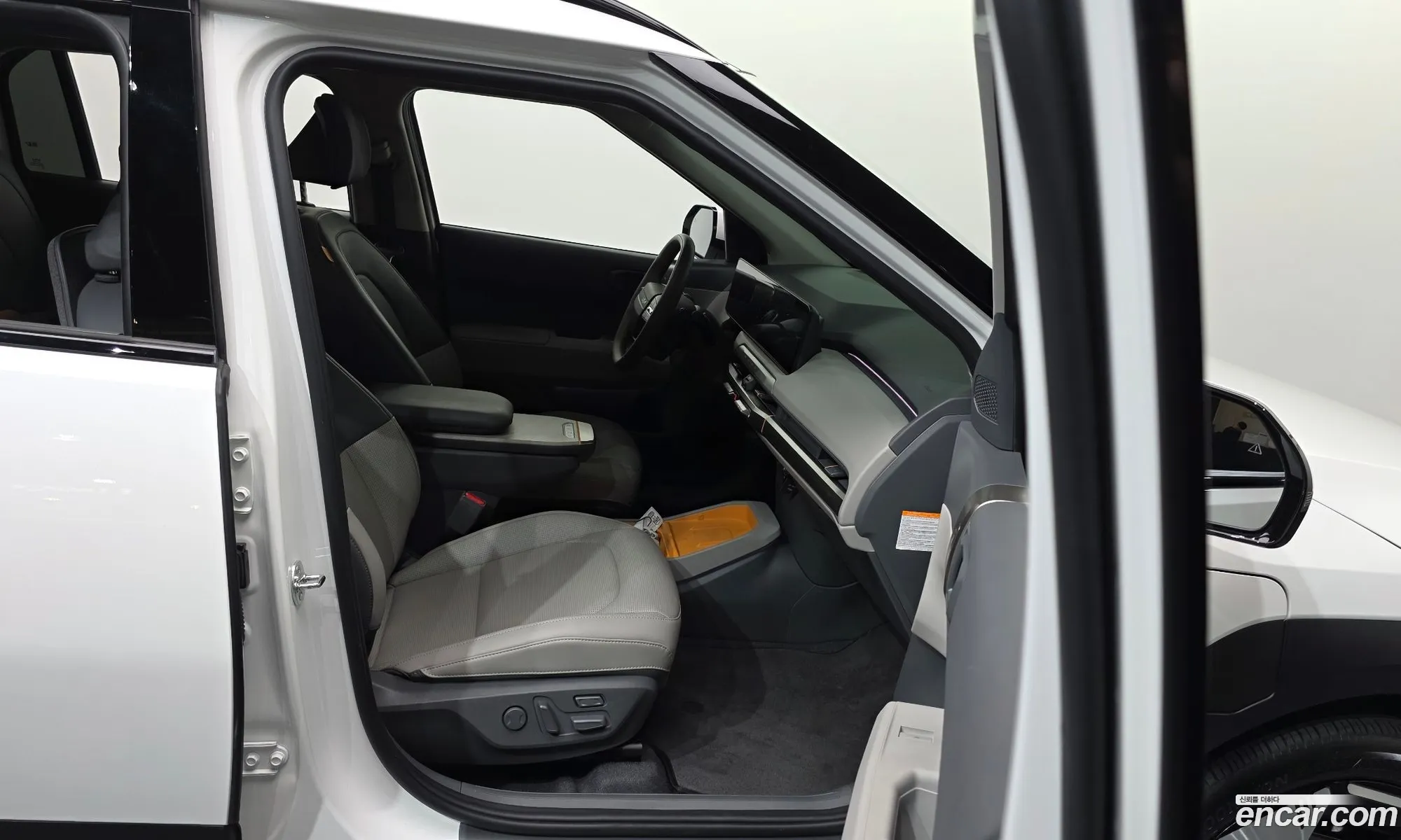 Kia EV3 2025 KNAFC81AFSS003722 — 27