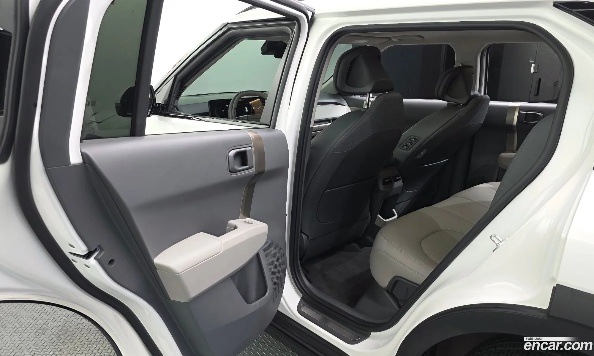 Kia EV3 2025 KNAFC81AFSS003722 — 17