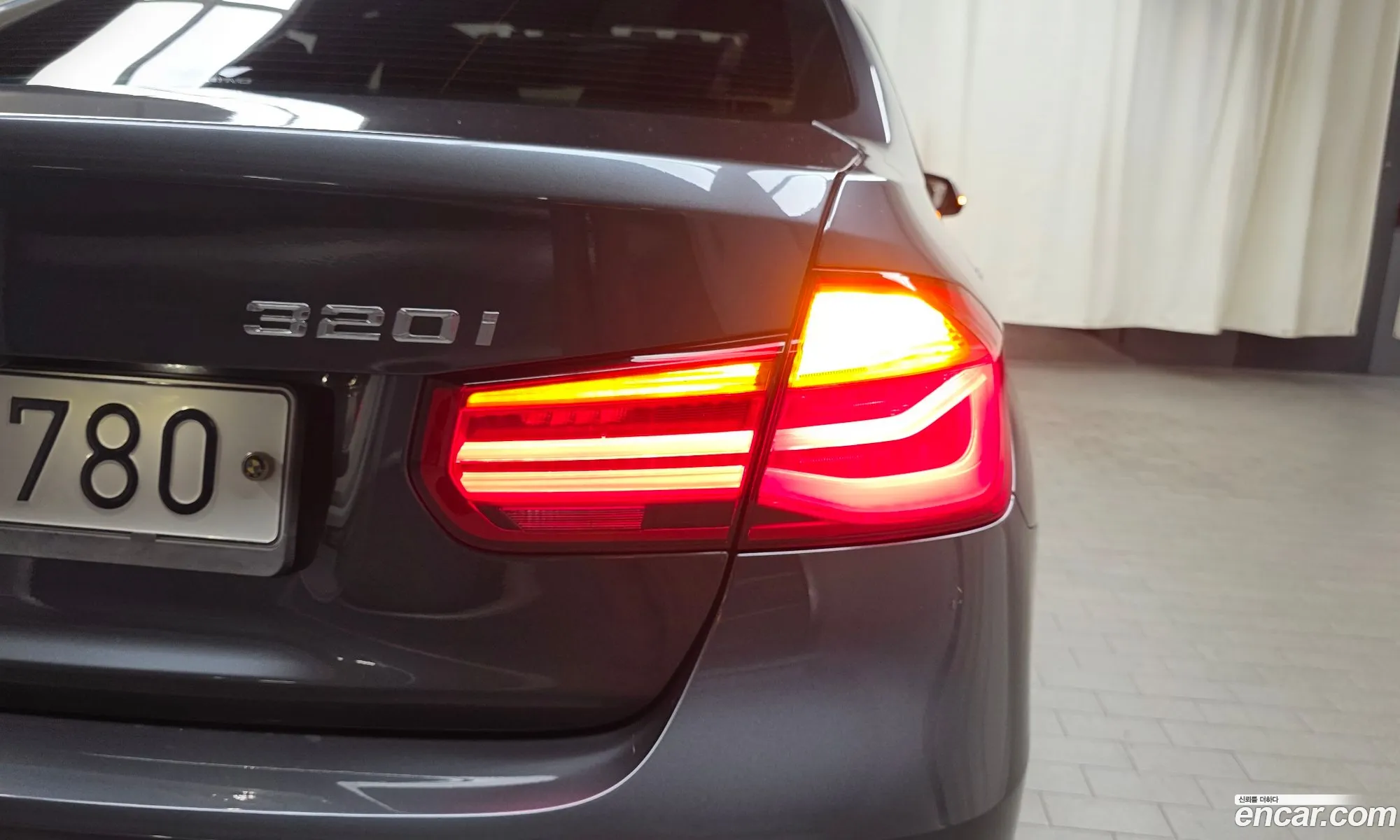 BMW 3 Series 2016 WBA8A9103GK759952 — 3