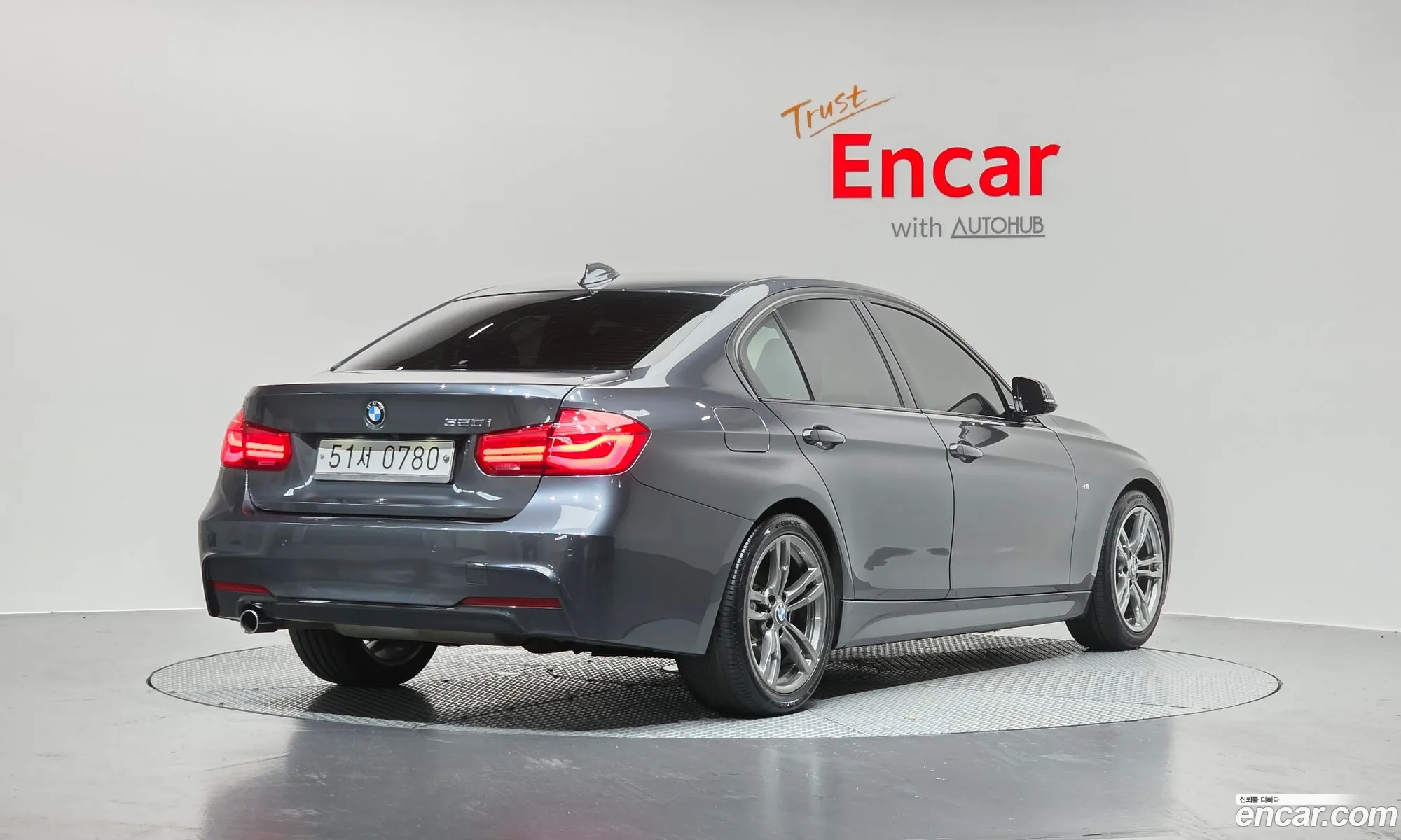 BMW 3 Series 2016 WBA8A9103GK759952 — 4