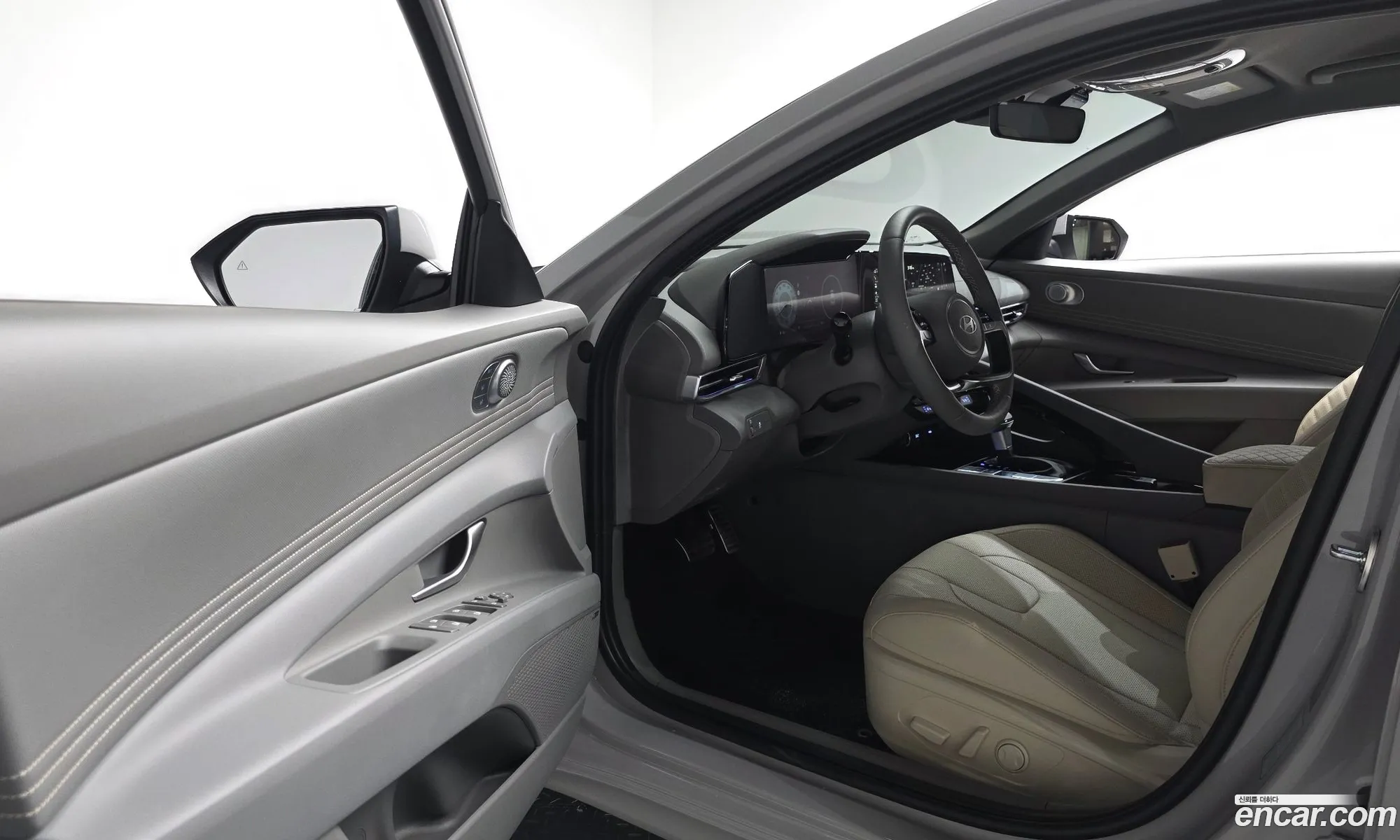 Hyundai Elantra 2026 — 6