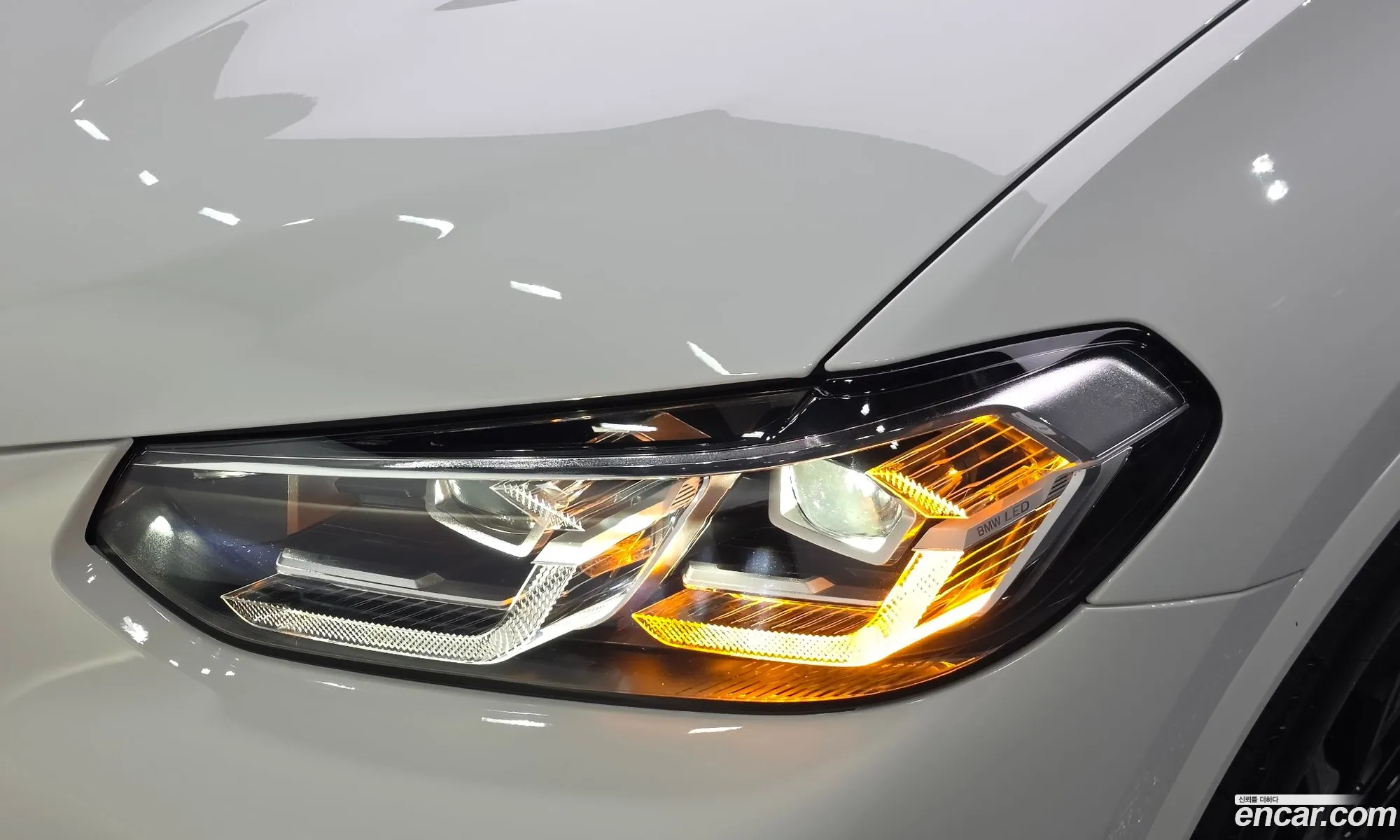 BMW X4 2025 WBA21DT04S9Z46994 — 19
