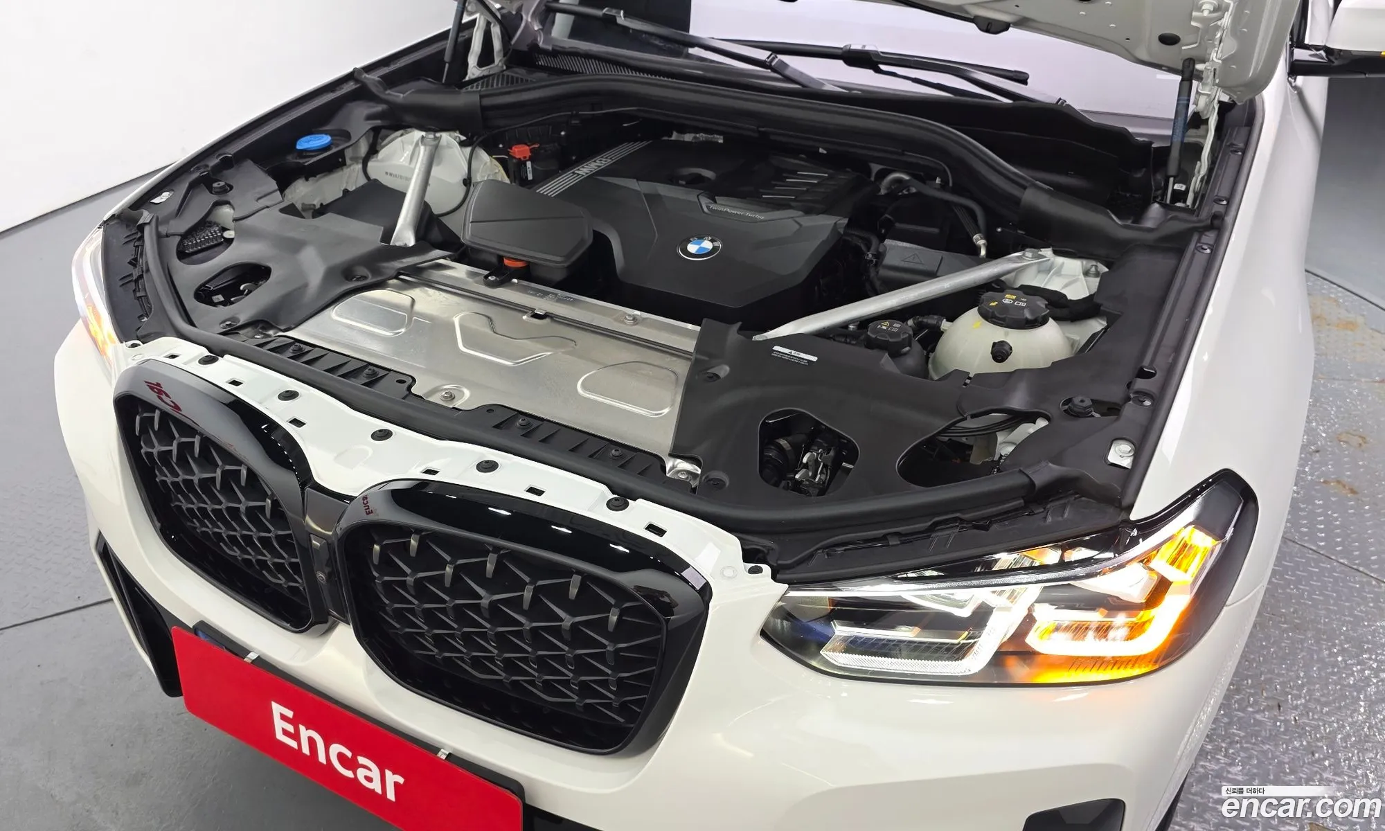 BMW X4 2025 WBA21DT04S9Z46994 — 17
