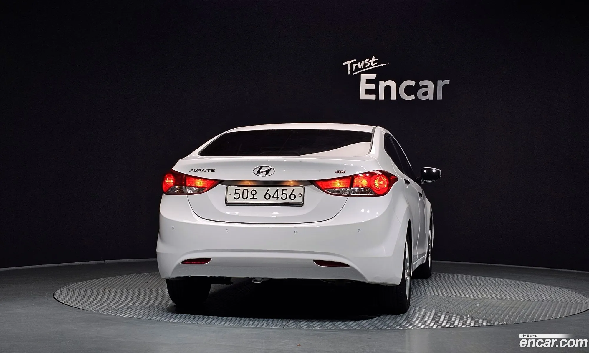Hyundai Elantra MD 2013 KMHDG41DBEU894312 — 17