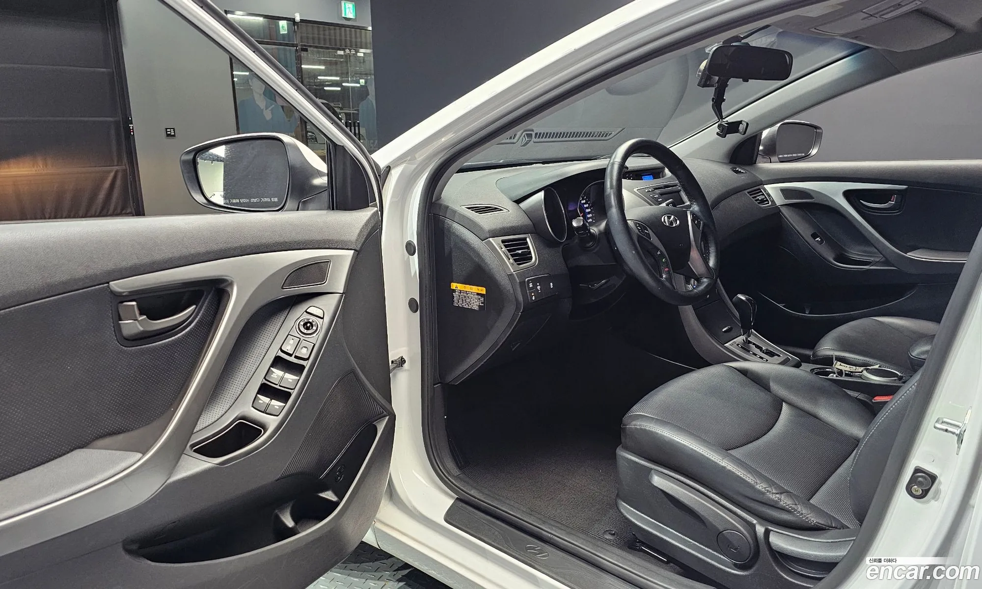 Hyundai Elantra MD 2013 KMHDG41DBEU894312 — 8