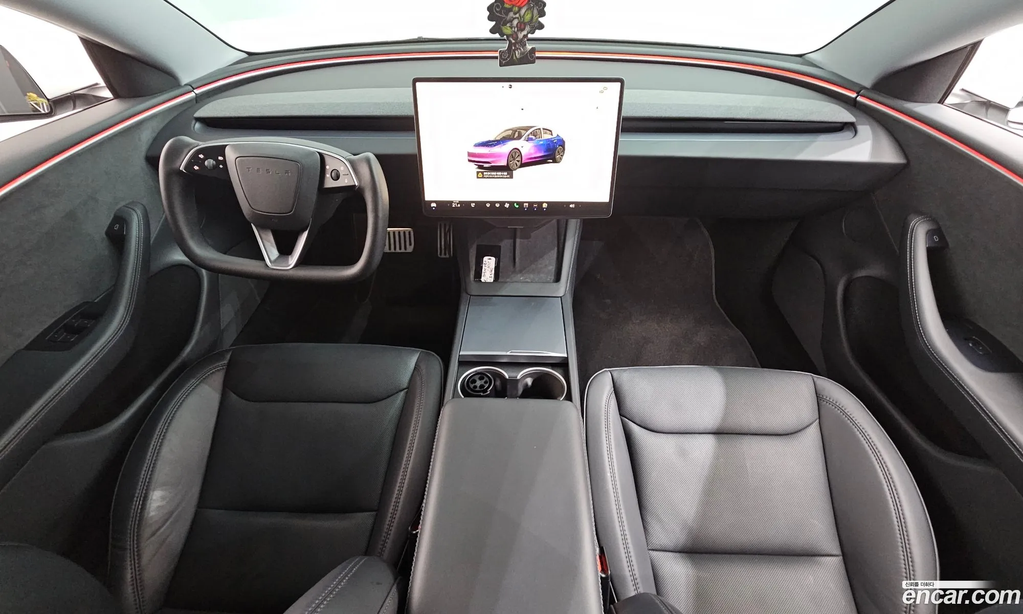Tesla Model 3 2024 LRW3E7EK111111111 — 2