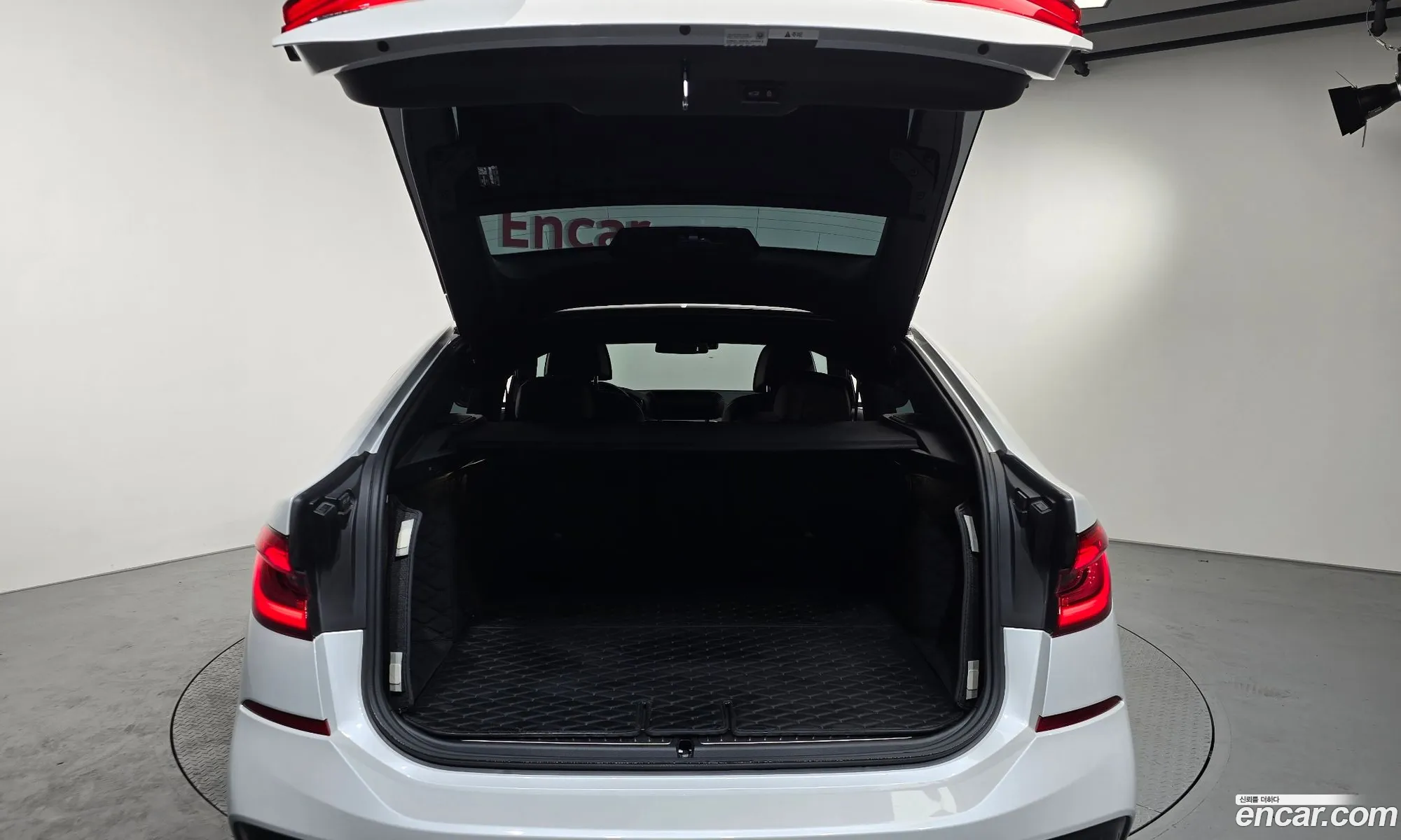 BMW 6 Series GT 2020 — 19