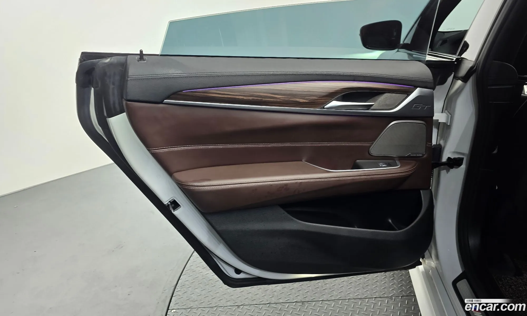 BMW 6 Series GT 2020 — 4