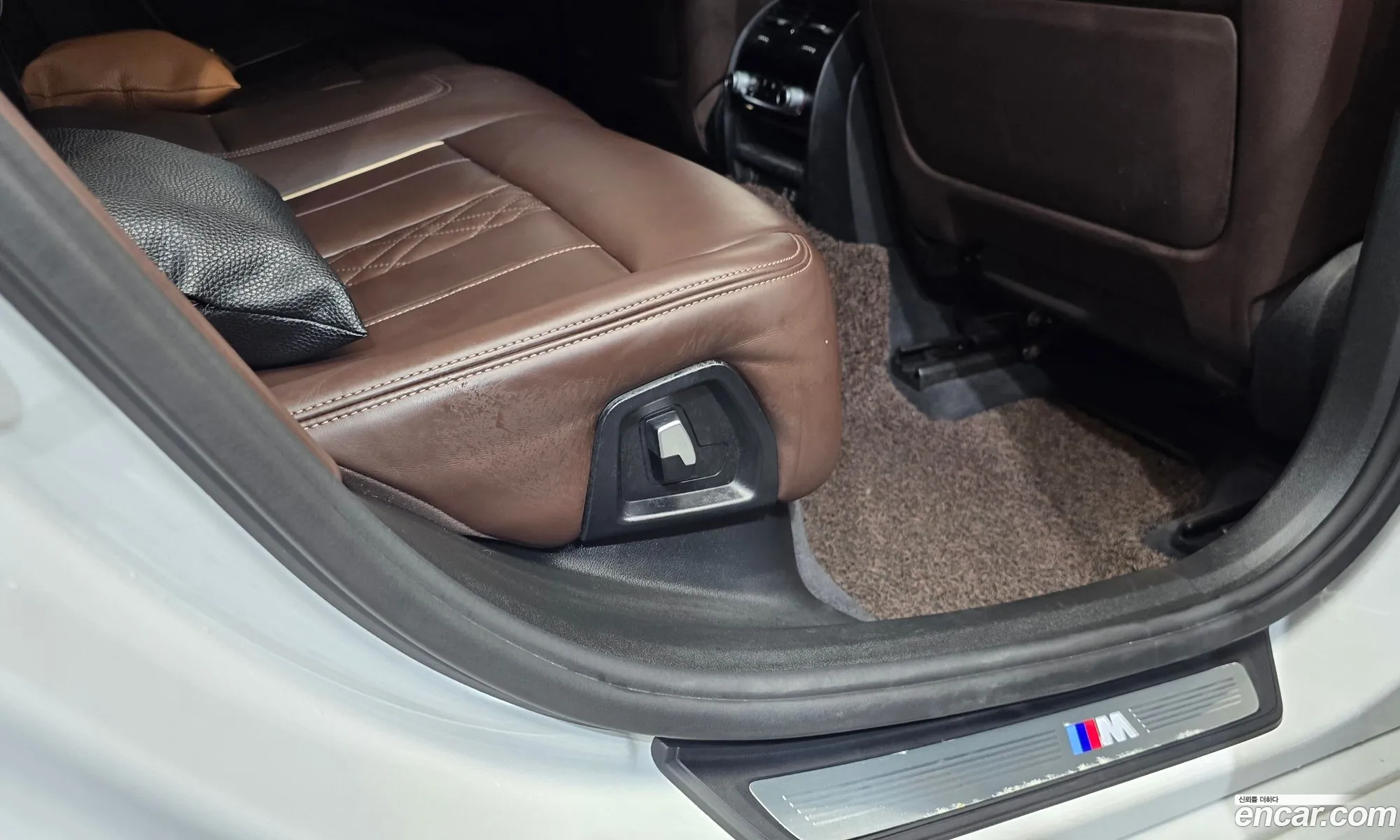 BMW 6 Series GT 2020 — 16