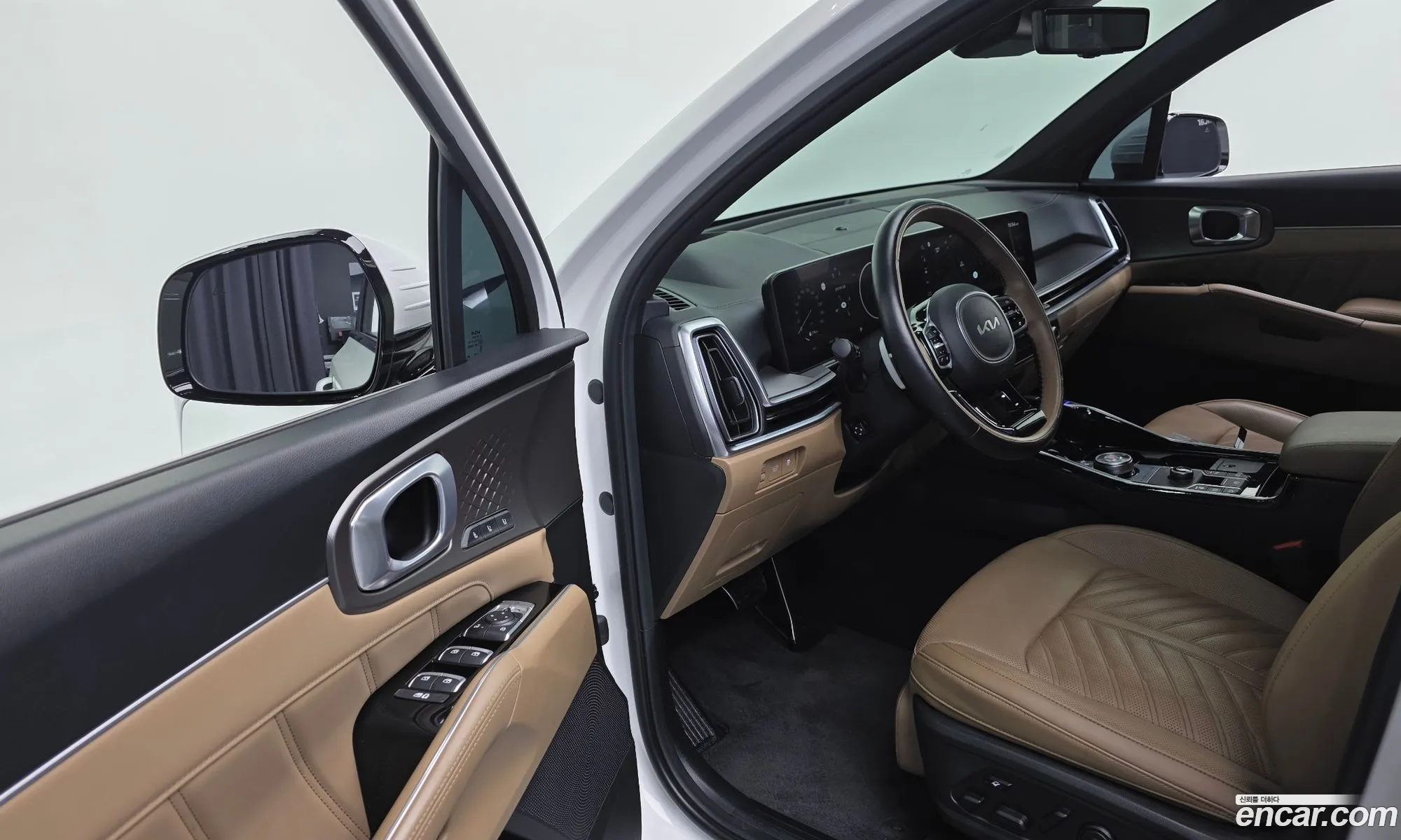 Kia Sorento 2024 KNARK81GBRA288220 — 17
