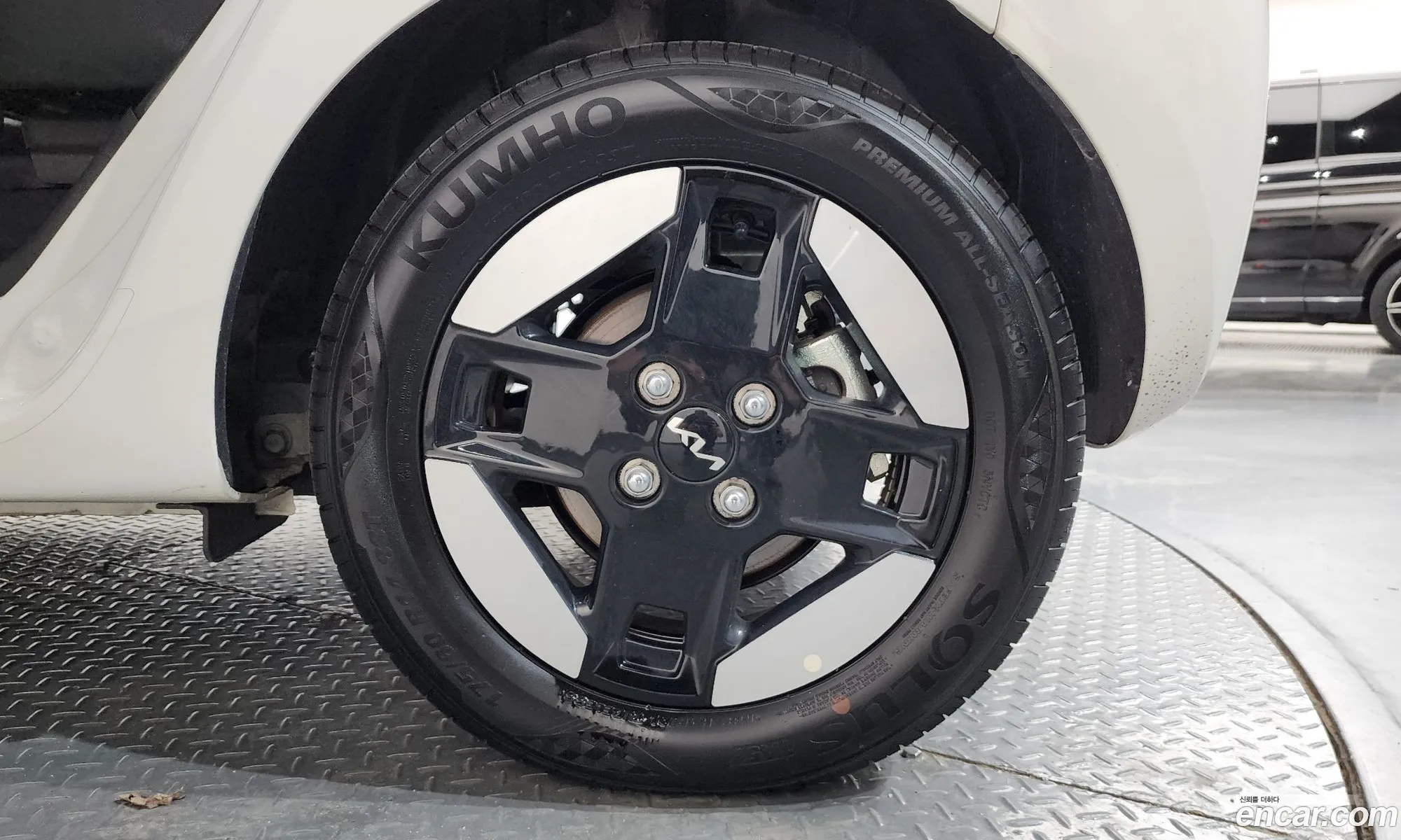 Kia Kia Ray EV 2024 — 31