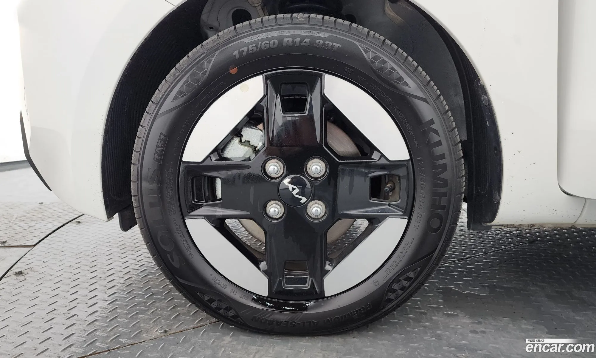 Kia Kia Ray EV 2024 — 9