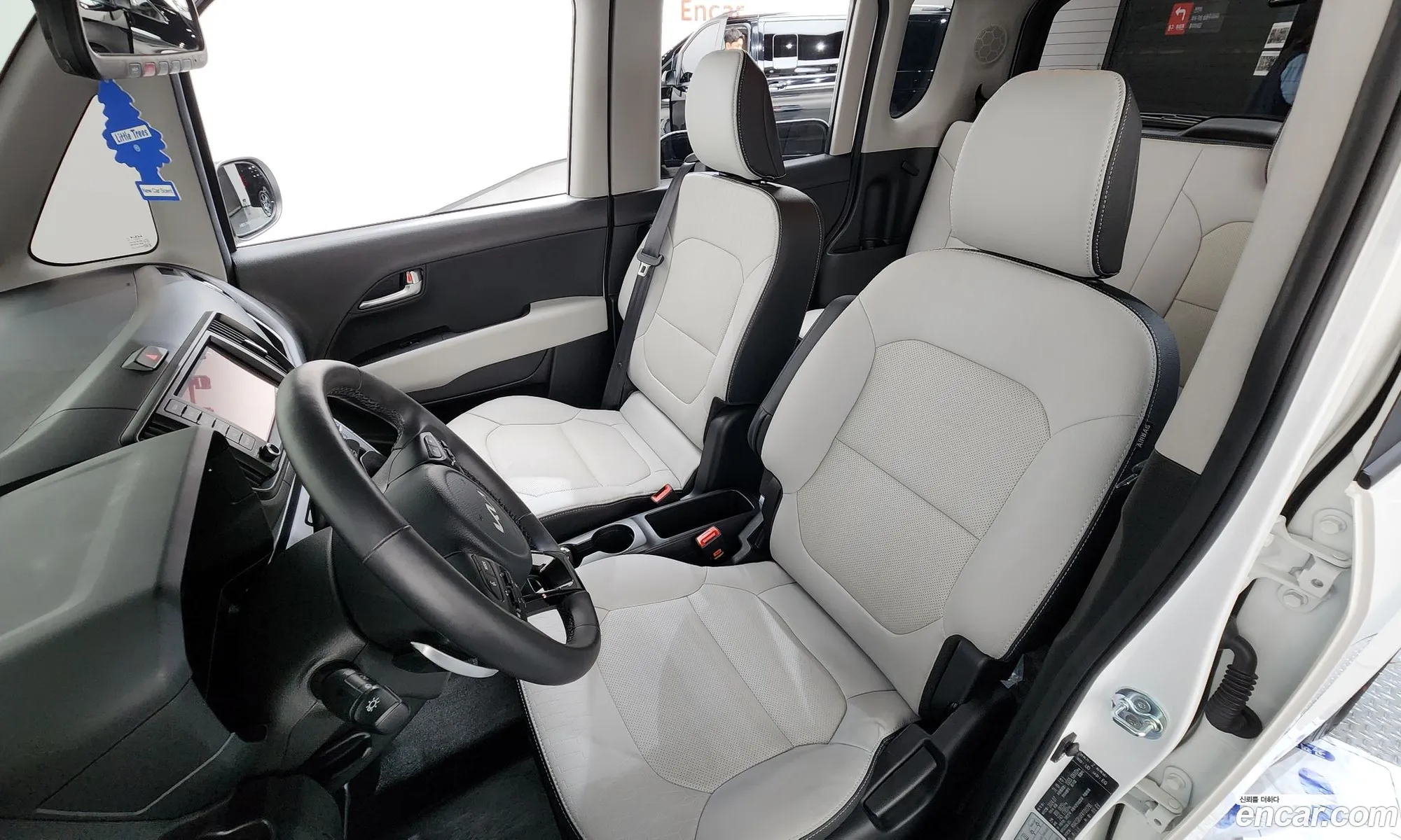 Kia Kia Ray EV 2024 — 2