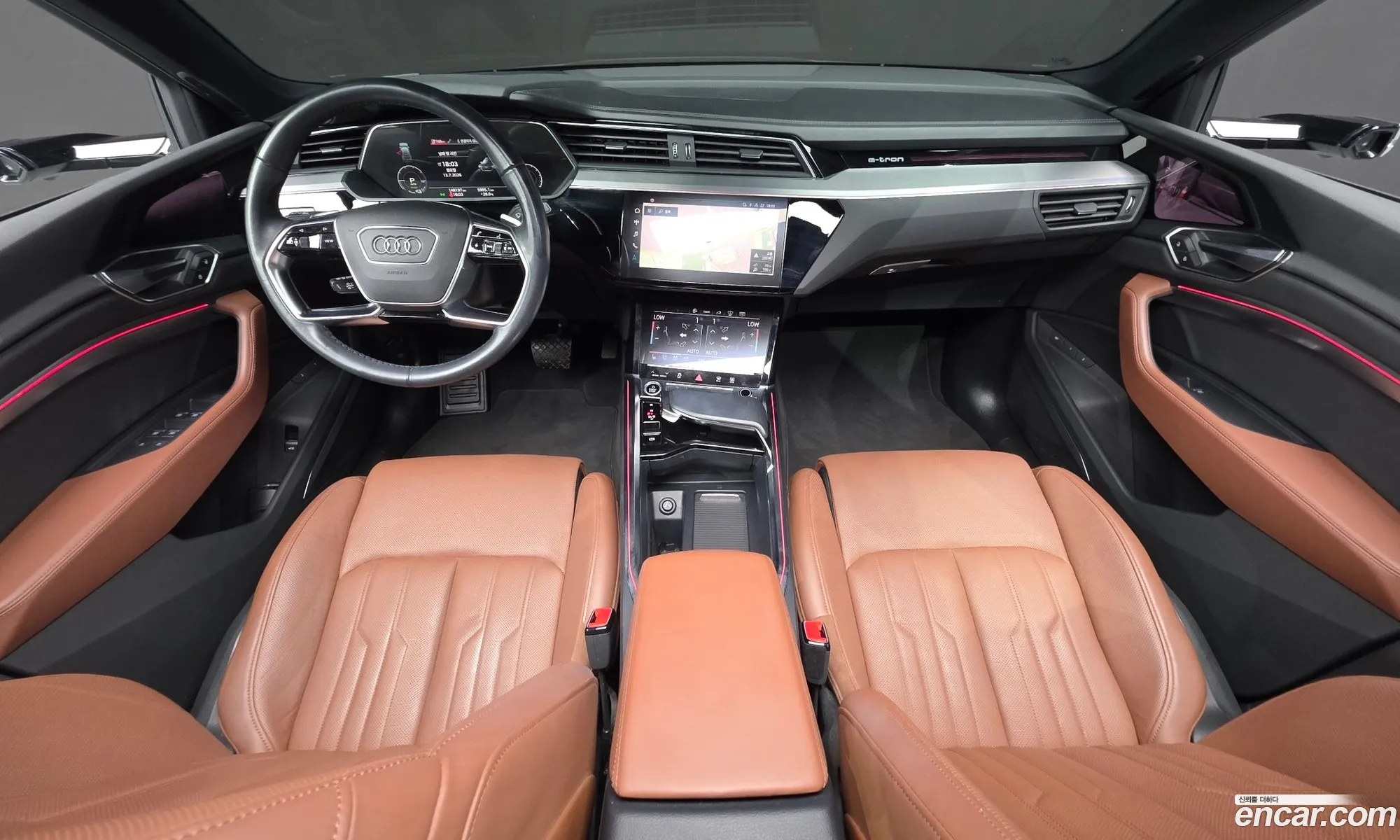Audi e-tron 2021 WAUZZZGE111111111 — 12
