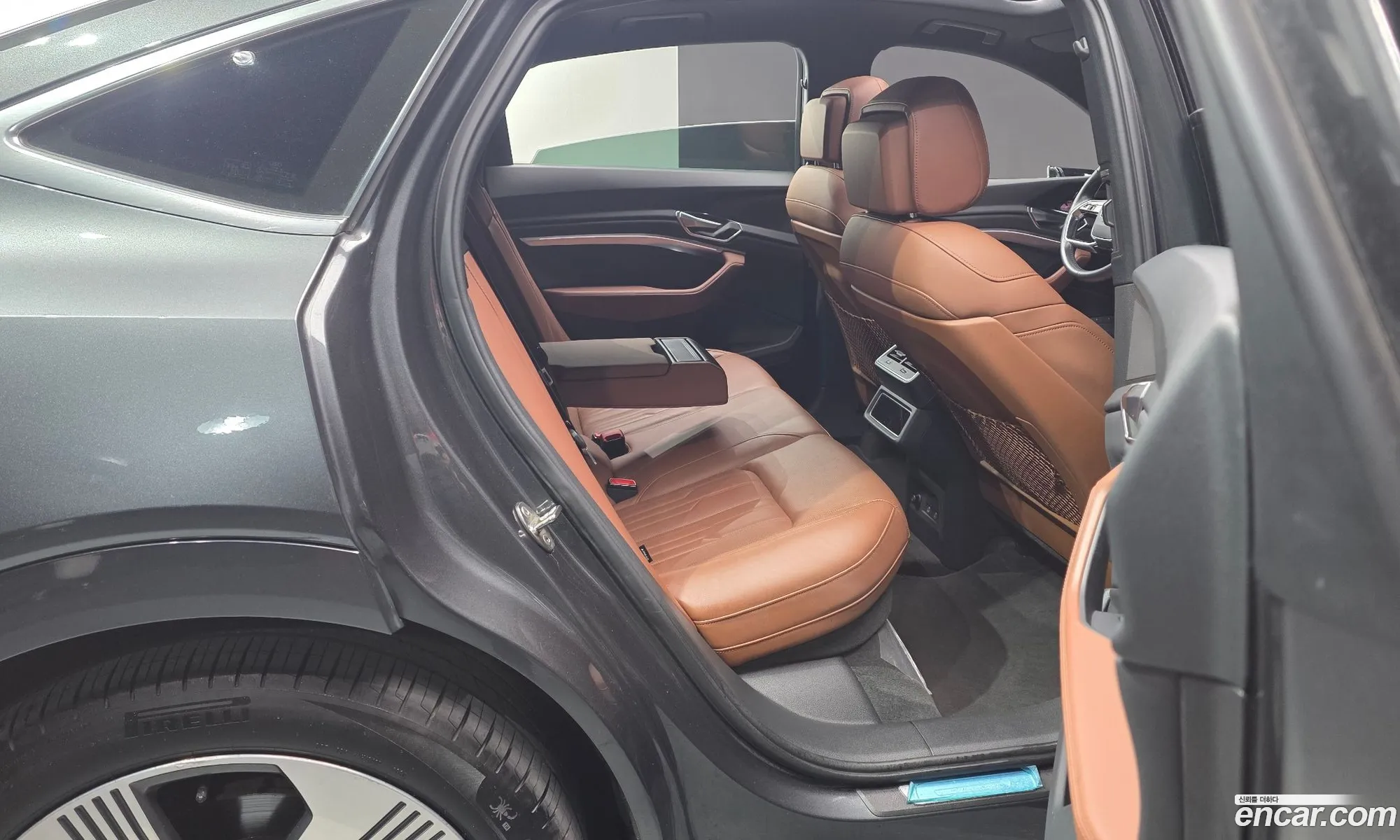 Audi e-tron 2021 WAUZZZGE111111111 — 19