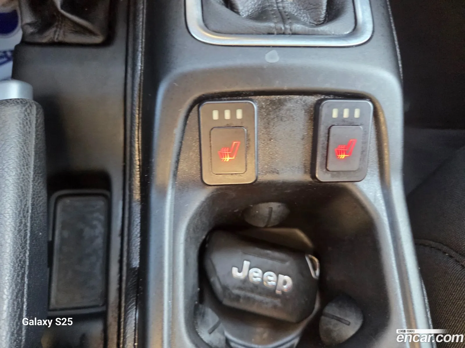 Jeep Wrangler 2021 — 4