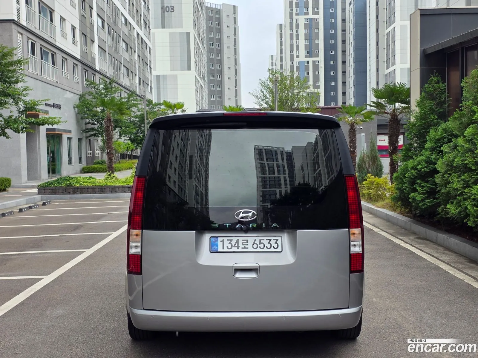 Hyundai Staria 2021 — 4