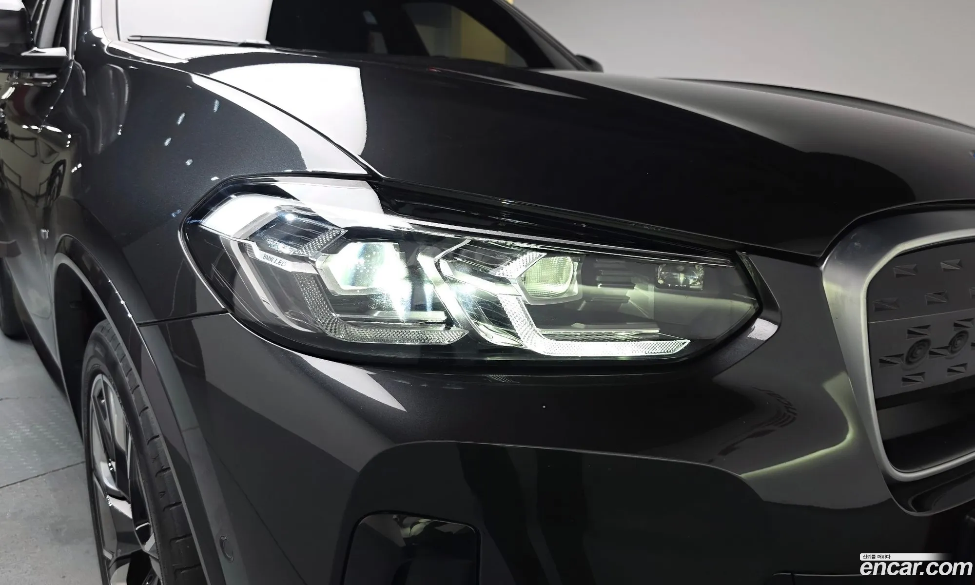 BMW iX3 2022 — 27