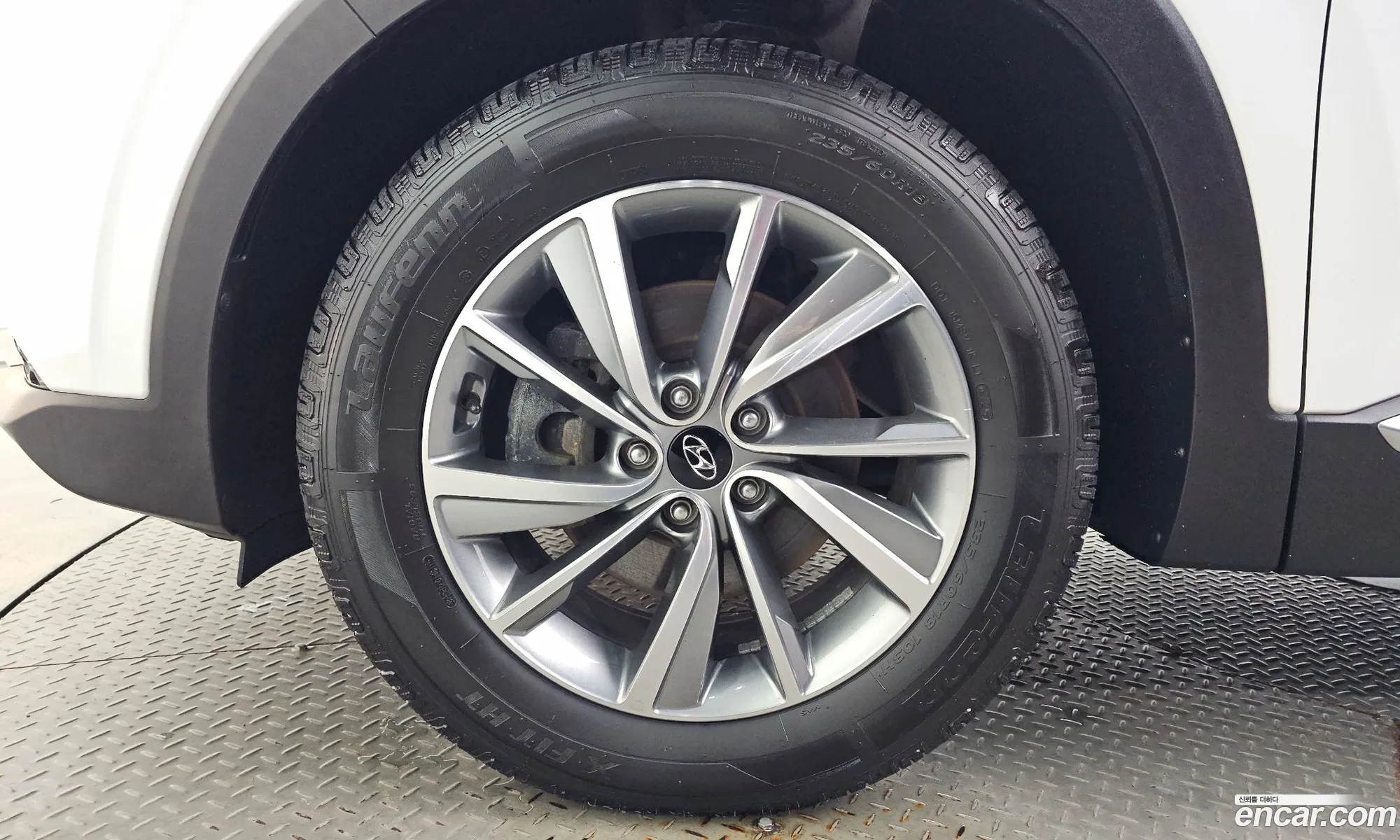 Hyundai Santa Fe TM 2019 KMHS281BBLU189181 — 18