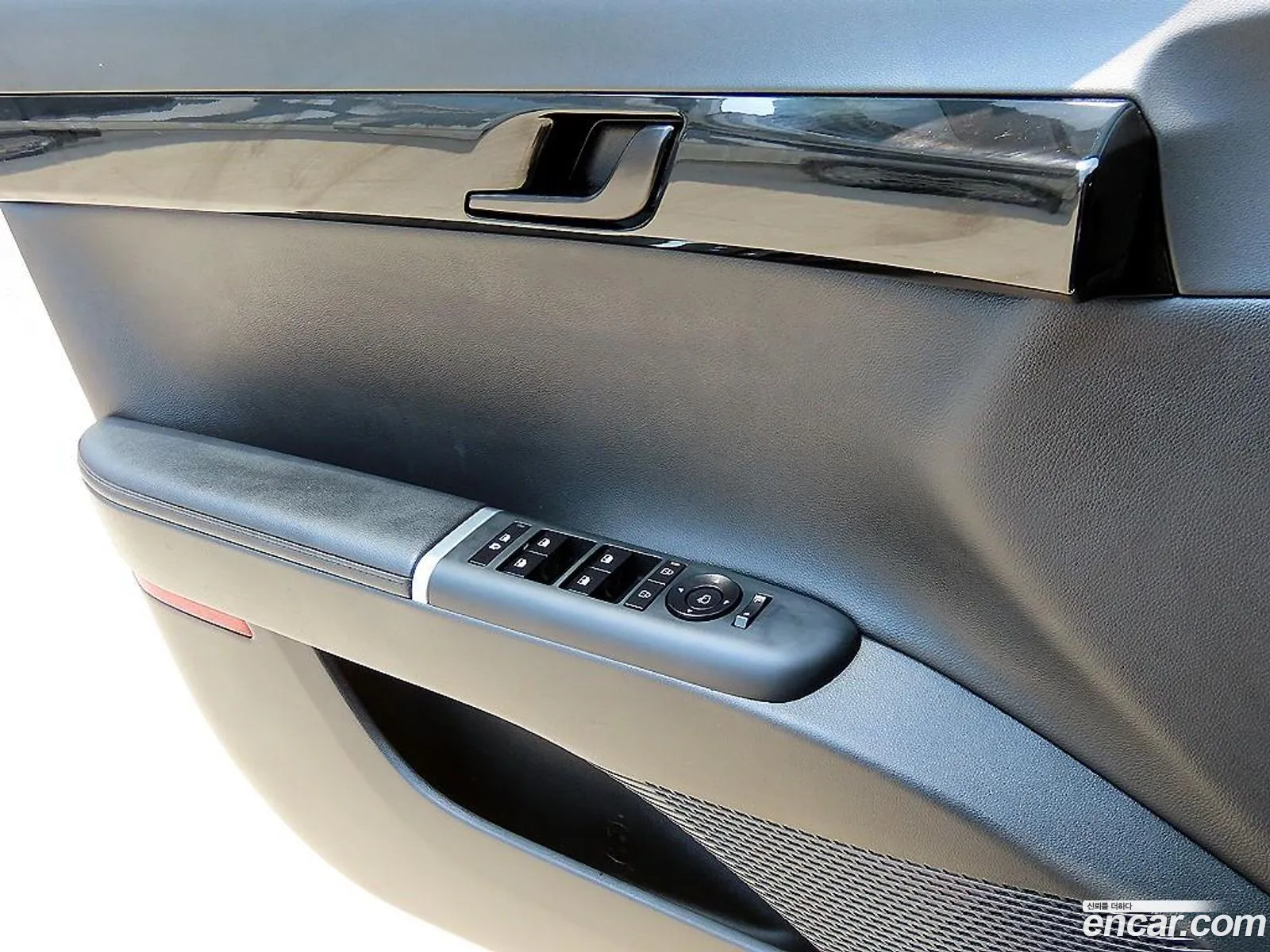 Hyundai Grandeur 2023 — 11